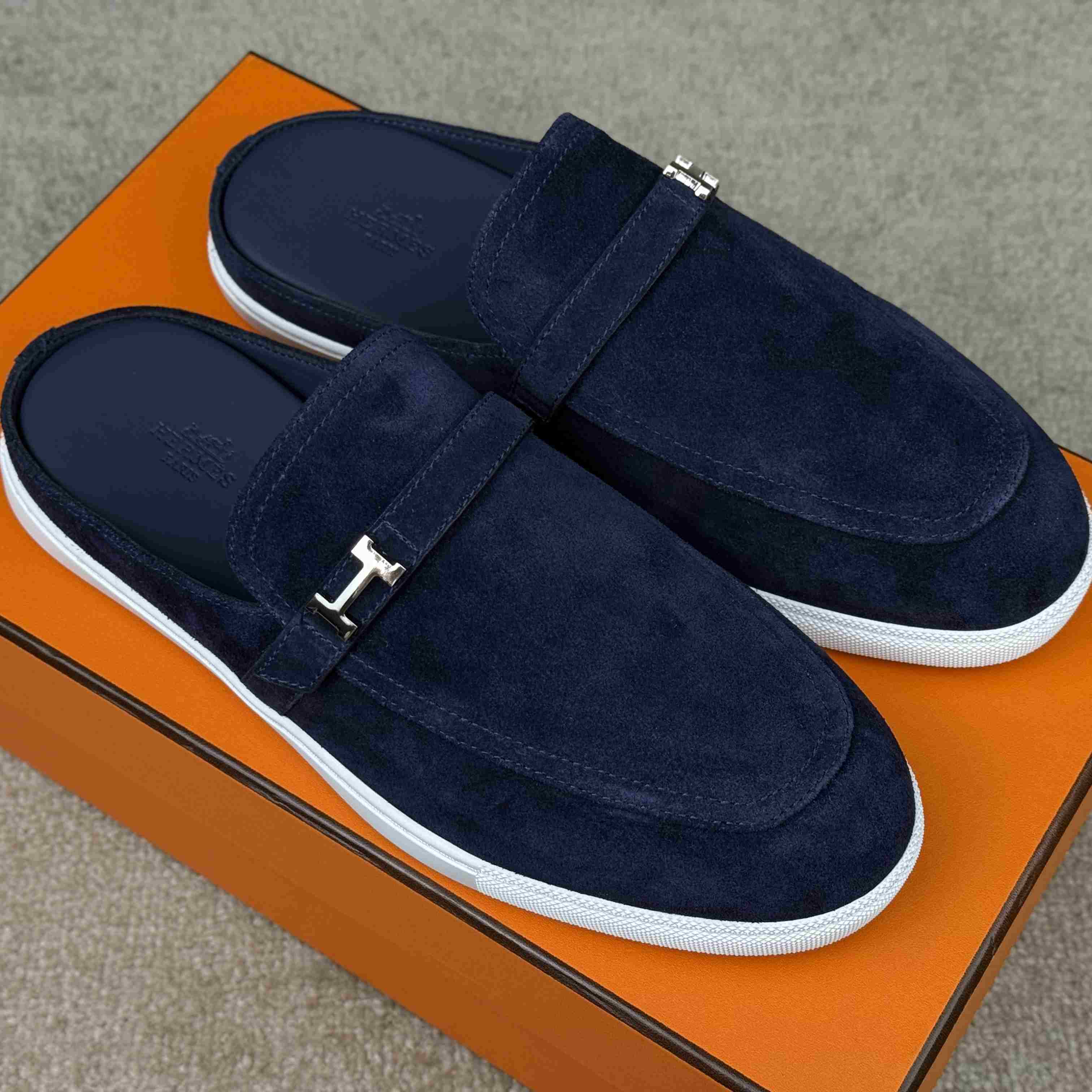 Hermes Likely Mule  - DopestKickz