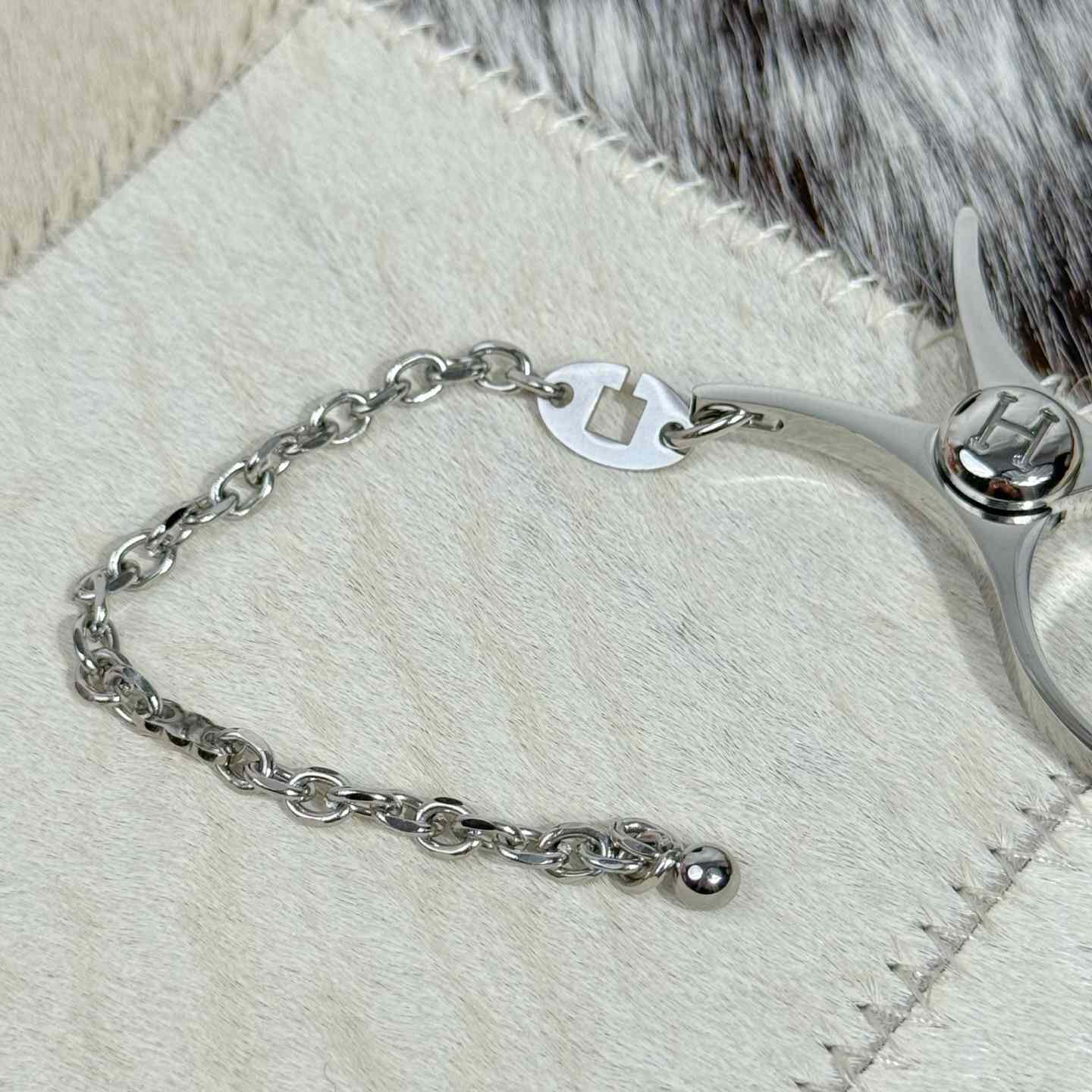 Hermès Filou Glove Clip - DopestKickz