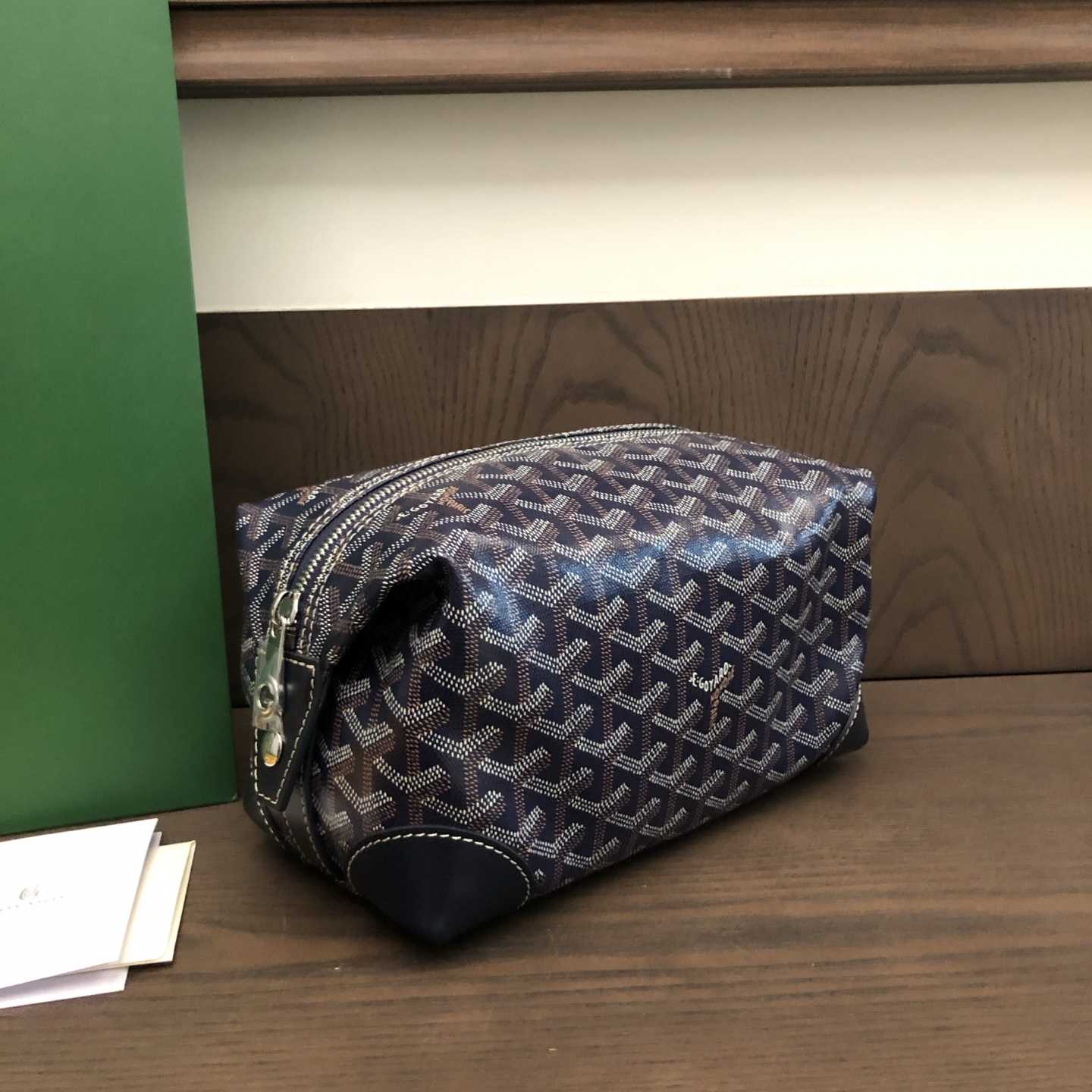 Goyard Bowling 25 Toiletry Bag - DopestKickz