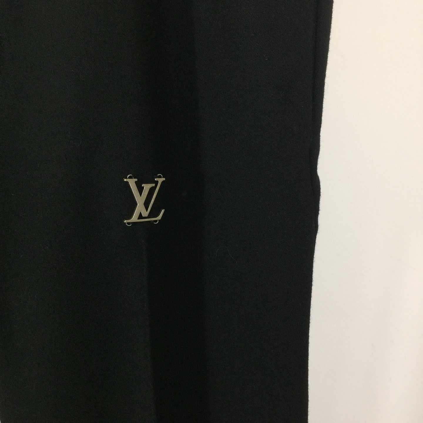 Louis Vuitton Tailored Technical Wool Track Pants   1AIWGC - DopestKickz