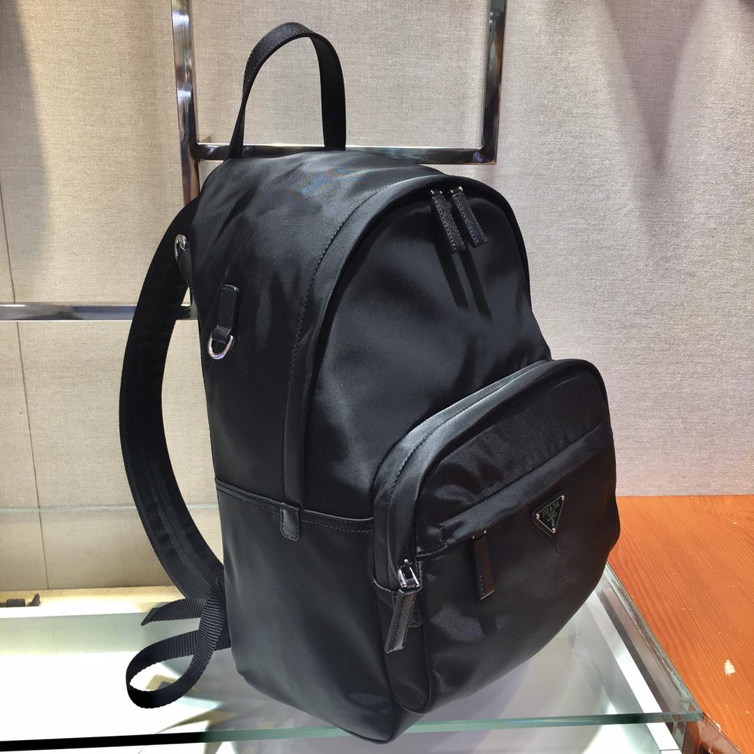 Prada Black Nylon And Saffiano Backpack   29*40*17cm - DopestKickz