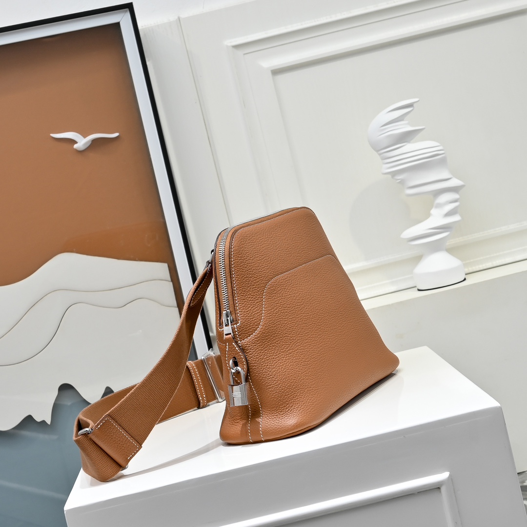 Hermès Bolide Messenger Bag - DopestKickz