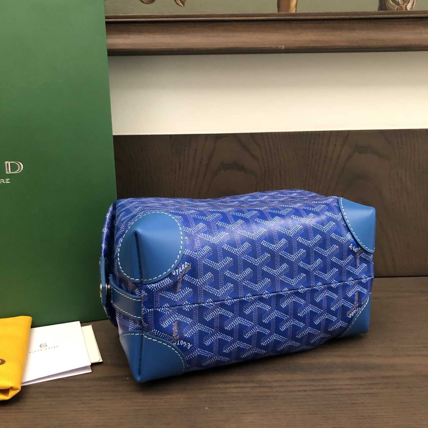 Goyard Bowling 25 Toiletry Bag - DopestKickz
