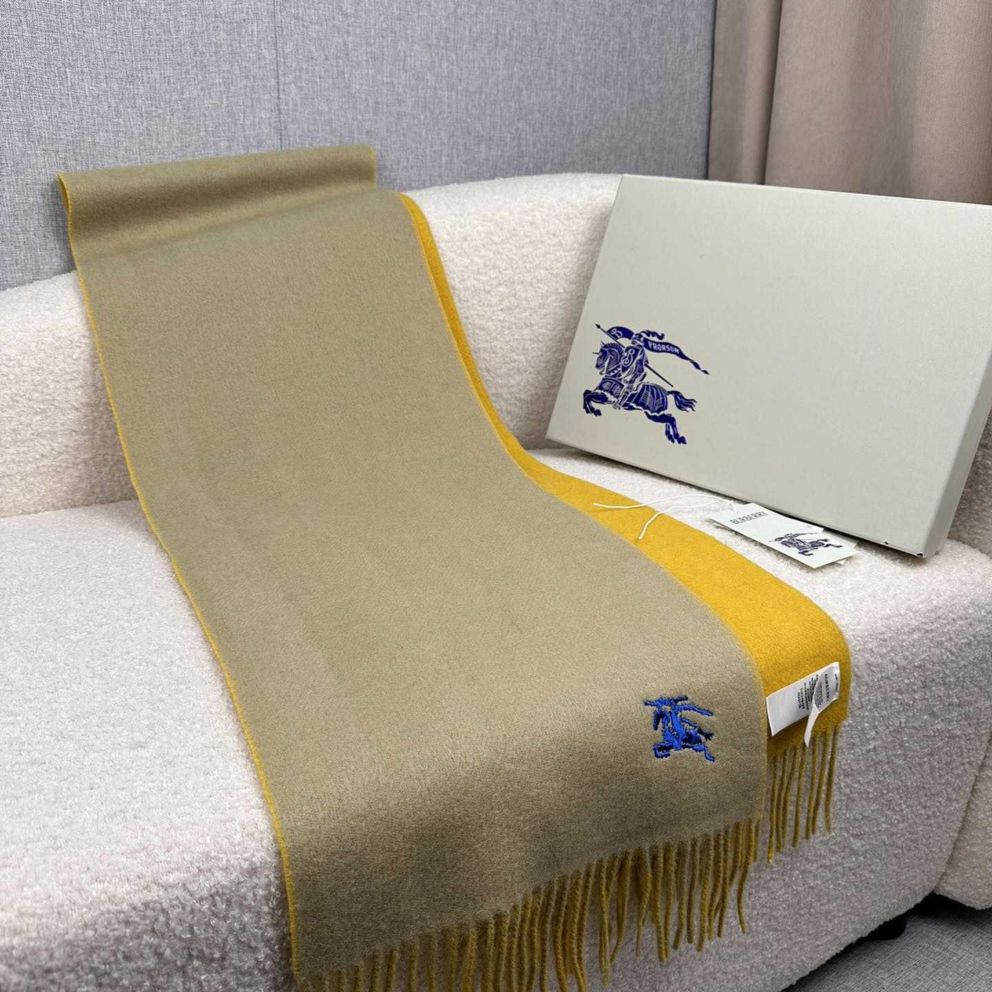 Burberry Reversible Cashmere Scarf - DopestKickz