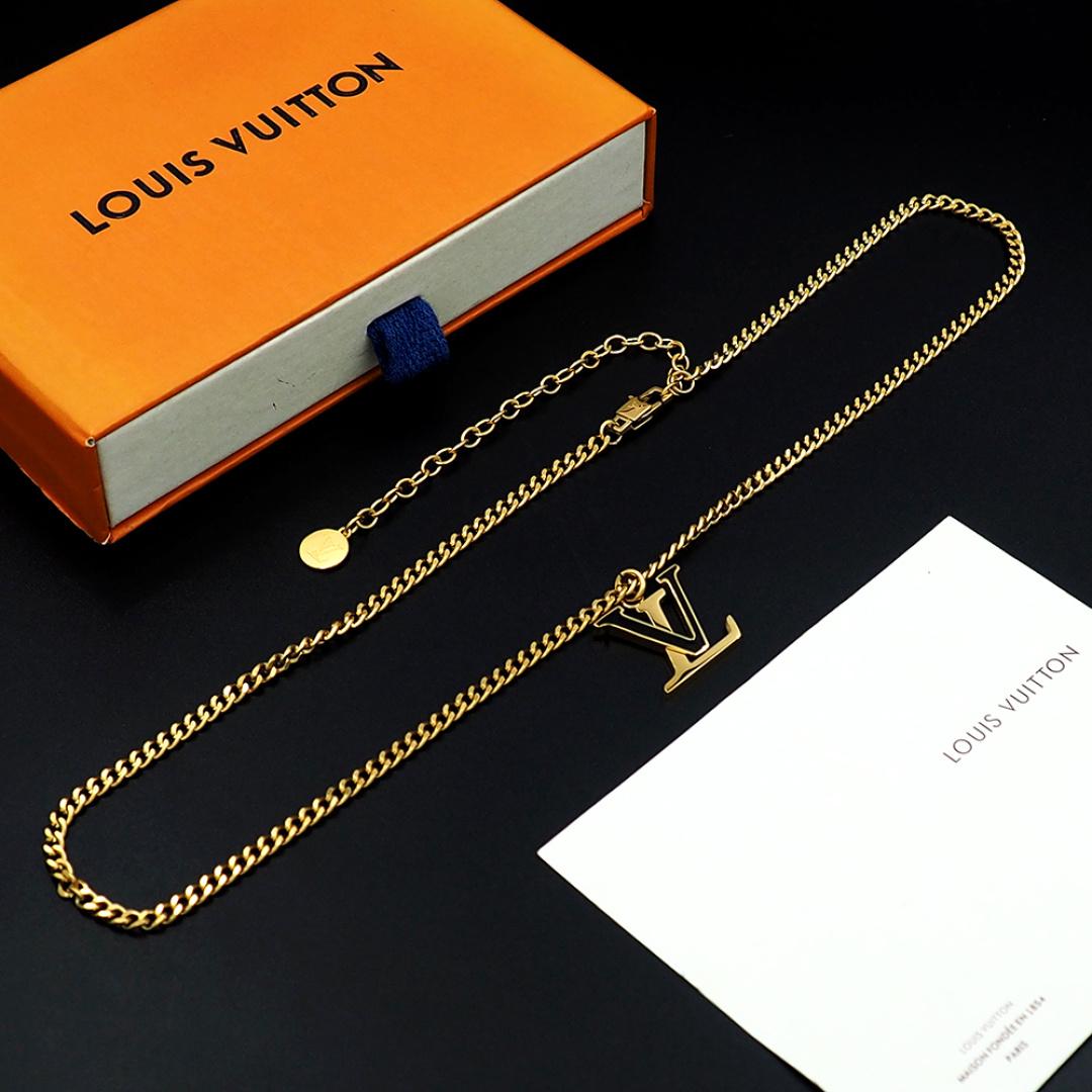 Louis Vuitton LV Spike Pendant - DopestKickz
