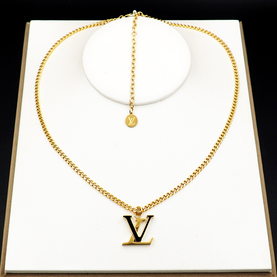 Louis Vuitton LV Spike Pendant - DopestKickz