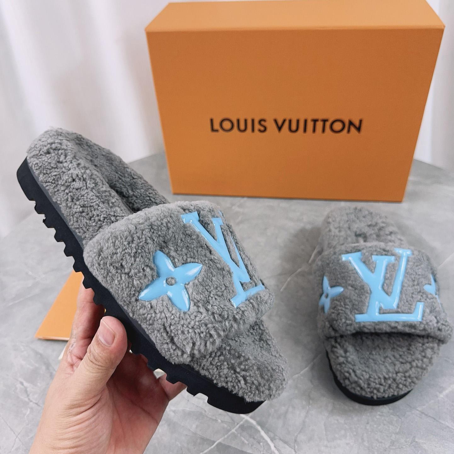 Louis Vuitton Fuzzy Slippers - DopestKickz