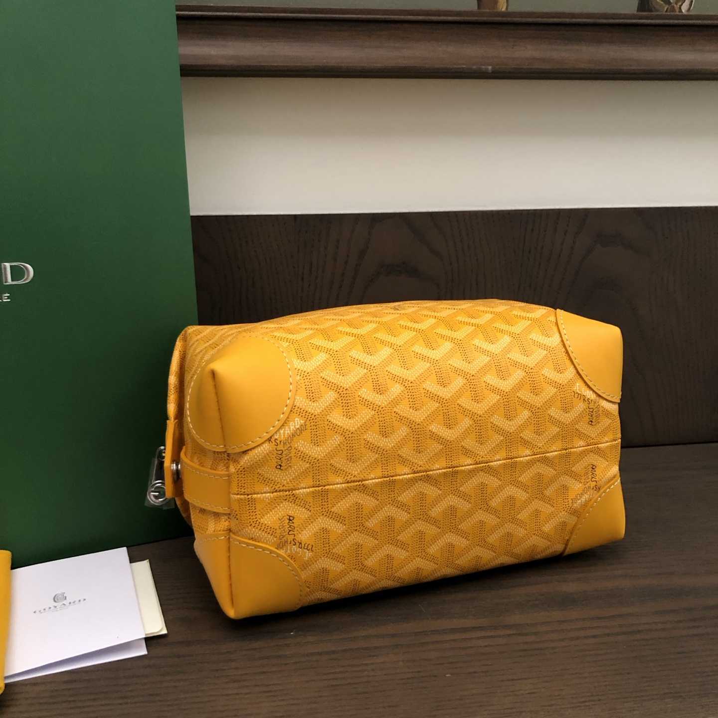 Goyard Bowling 25 Toiletry Bag - DopestKickz