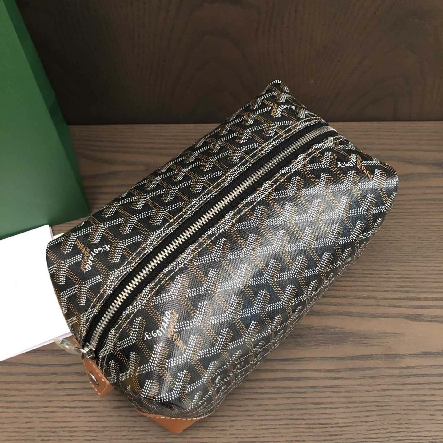 Goyard Bowling 25 Toiletry Bag - DopestKickz