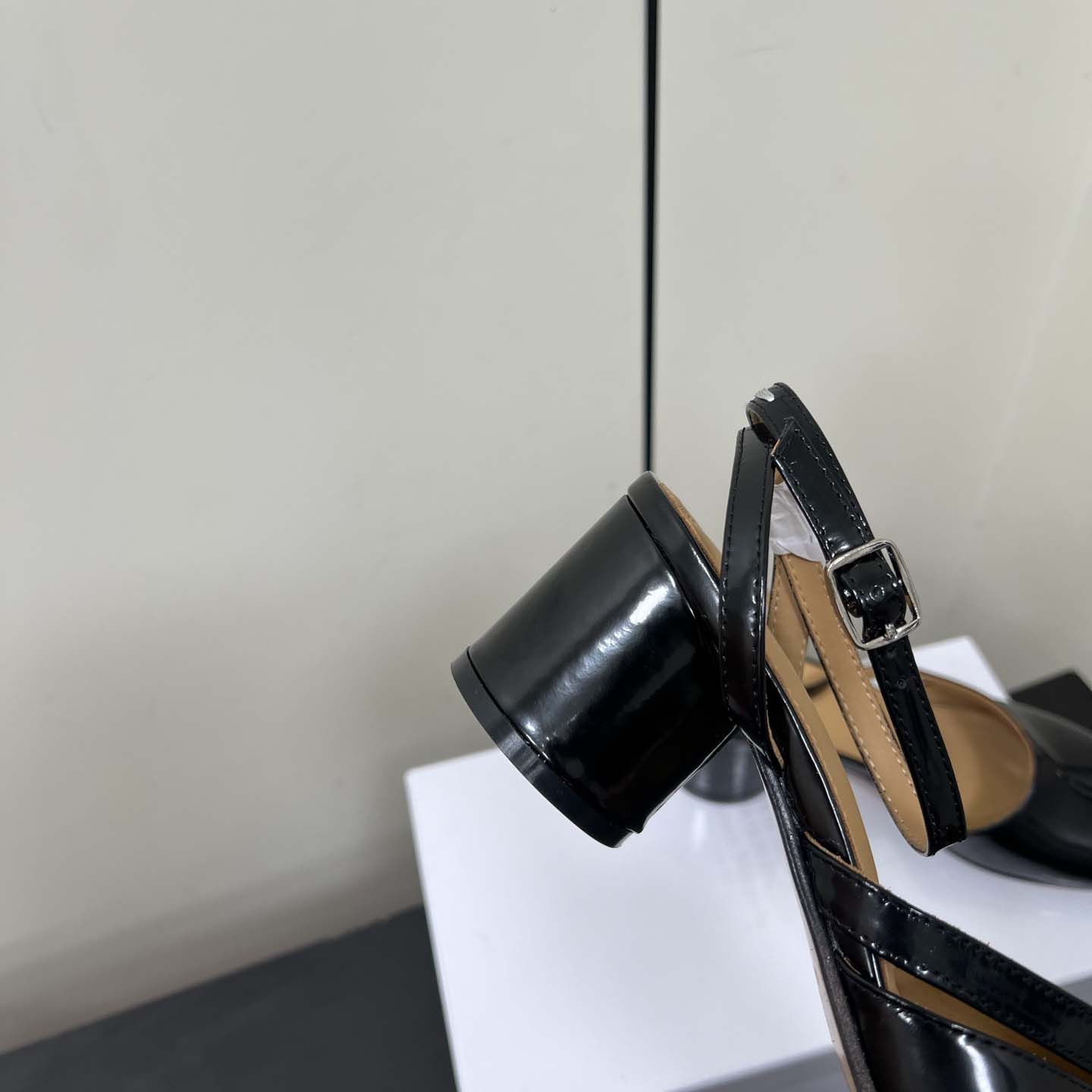 Maison Margiela Tabi Pump Sandals - DopestKickz