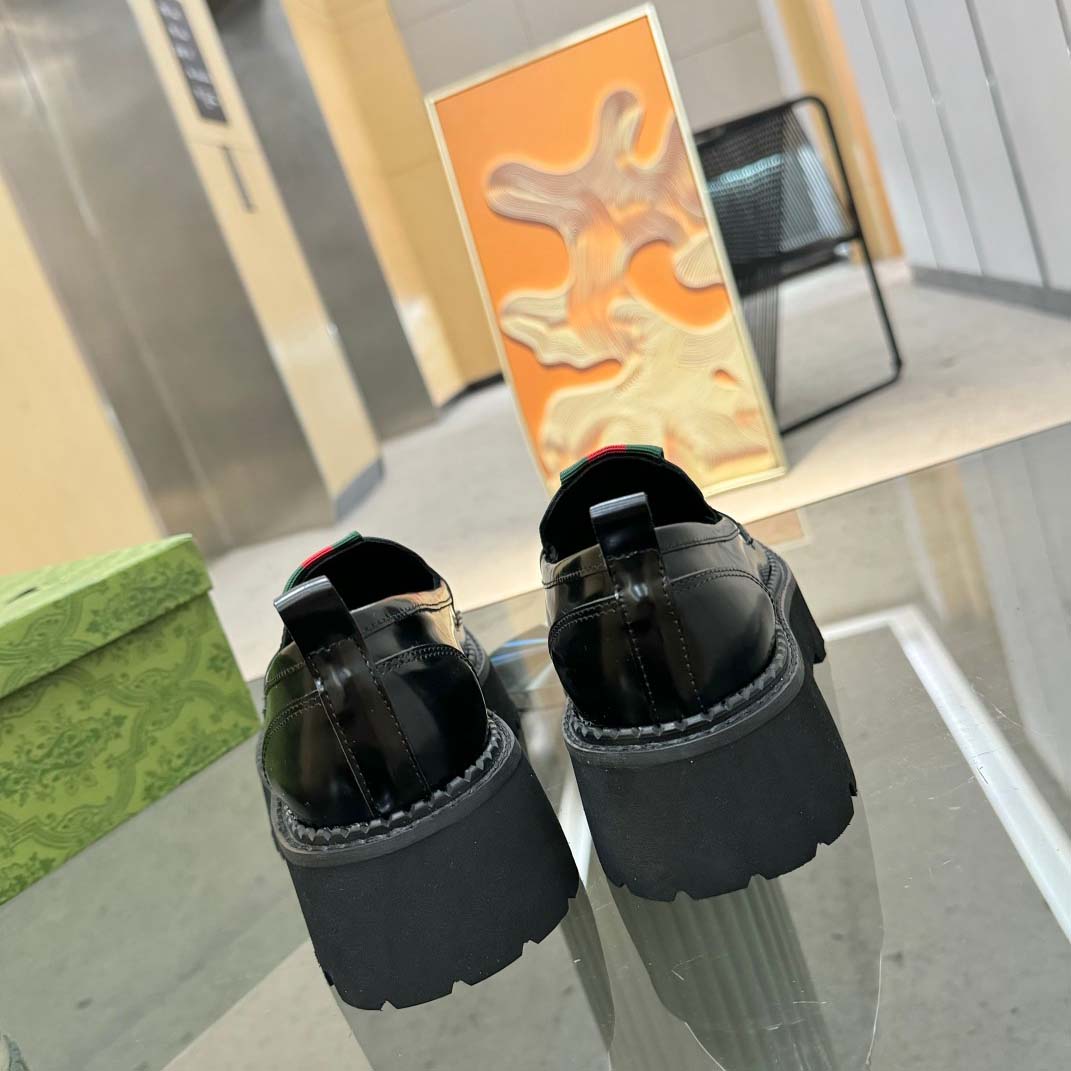 Gucci Women's Leather Loafers - DopestKickz