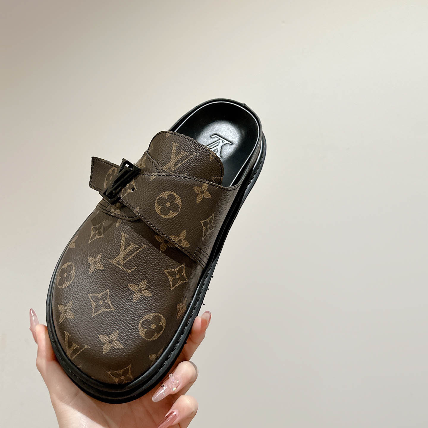 Louis Vuitton LV Easy Mule     - DopestKickz