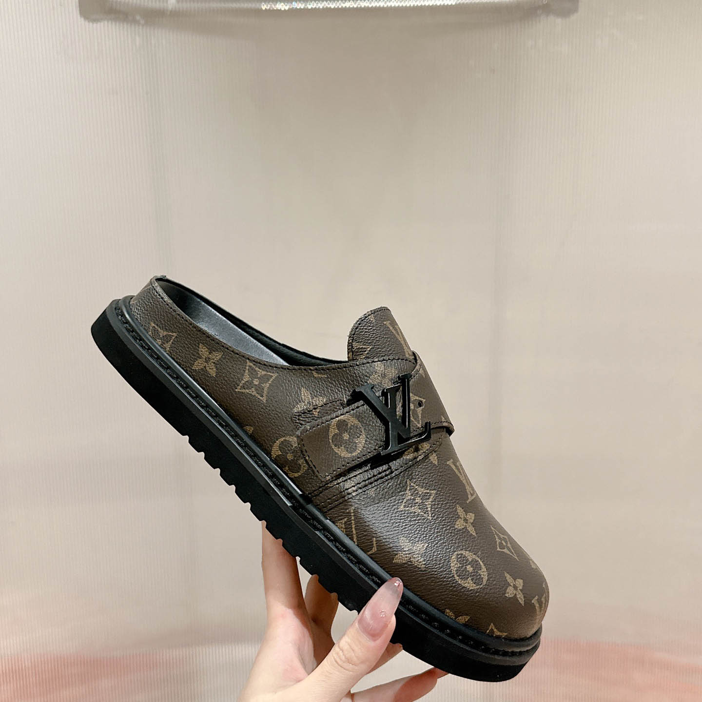 Louis Vuitton LV Easy Mule     - DopestKickz