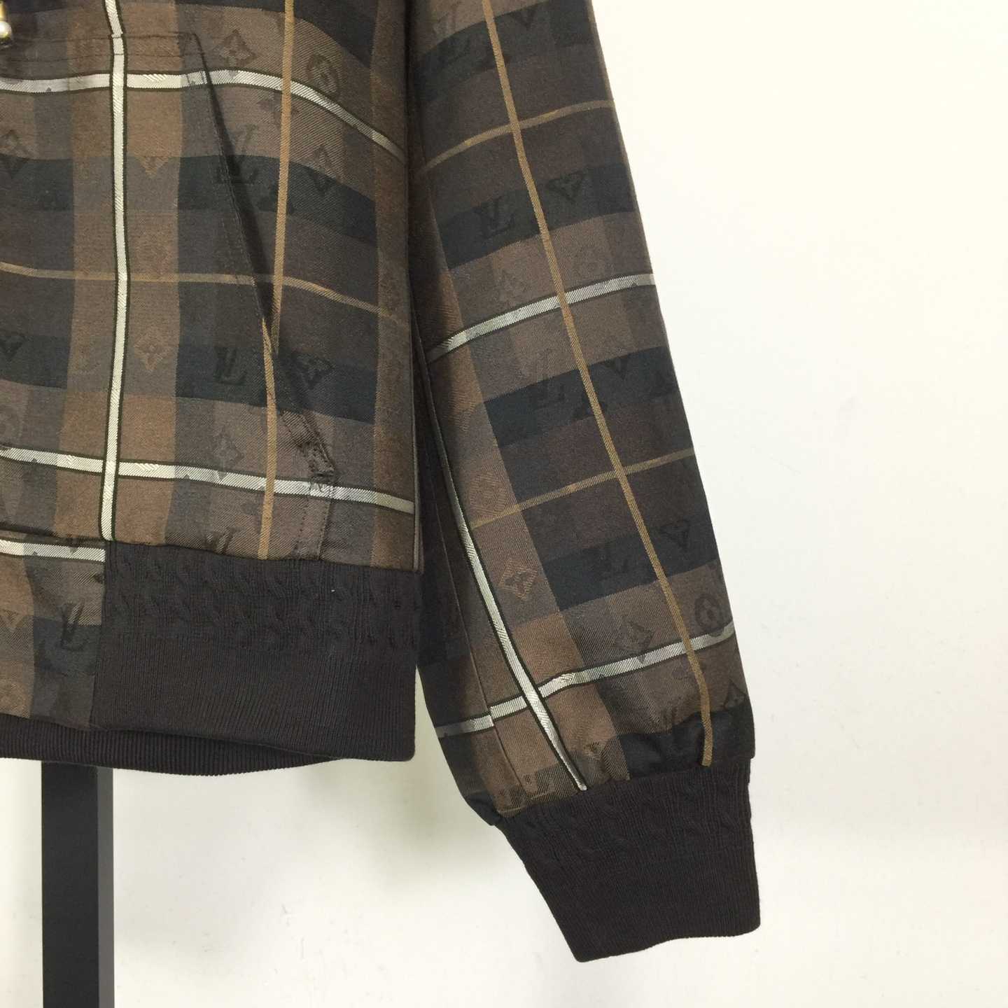 Louis Vuitton Tailored Hooded Blouson   1AIJQ7 - DopestKickz