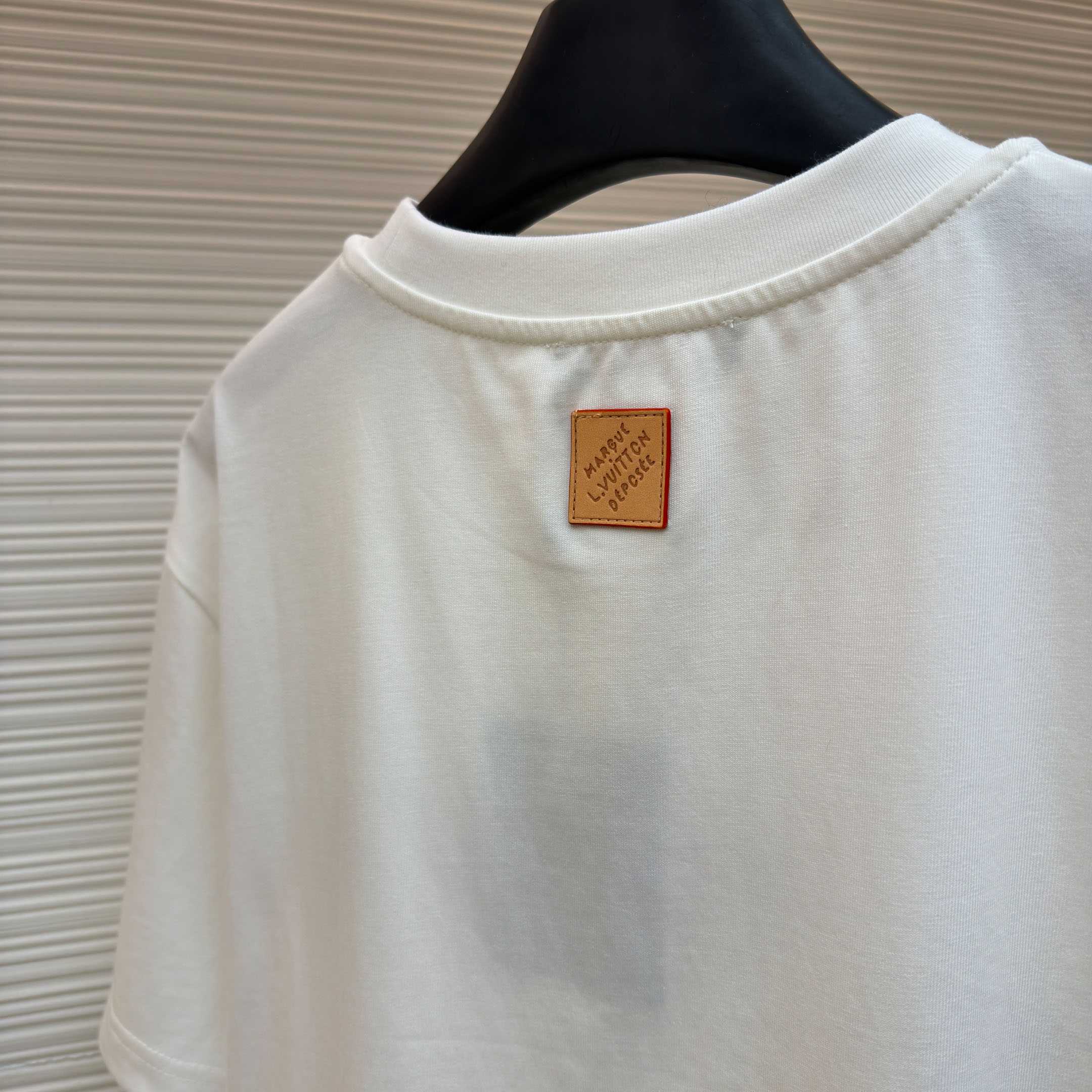 Louis Vuitton x The Darjeeling Limited Embroidered Short-Sleeved Crewneck 1AJVQO - DopestKickz