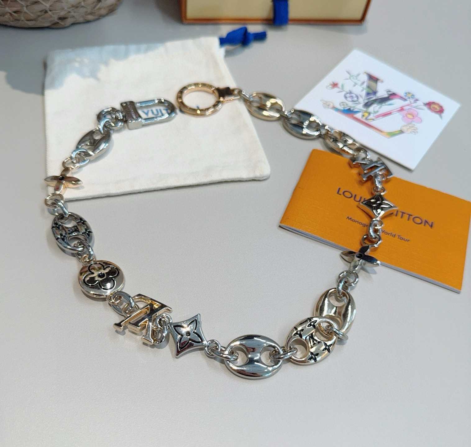 Louis Vuitton LV Sailor Chain Belt S00   M03122 - DopestKickz