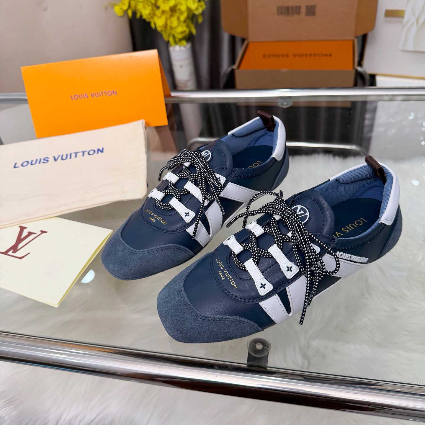 Louis Vuitton Sneakerina 1AIVLV - DopestKickz