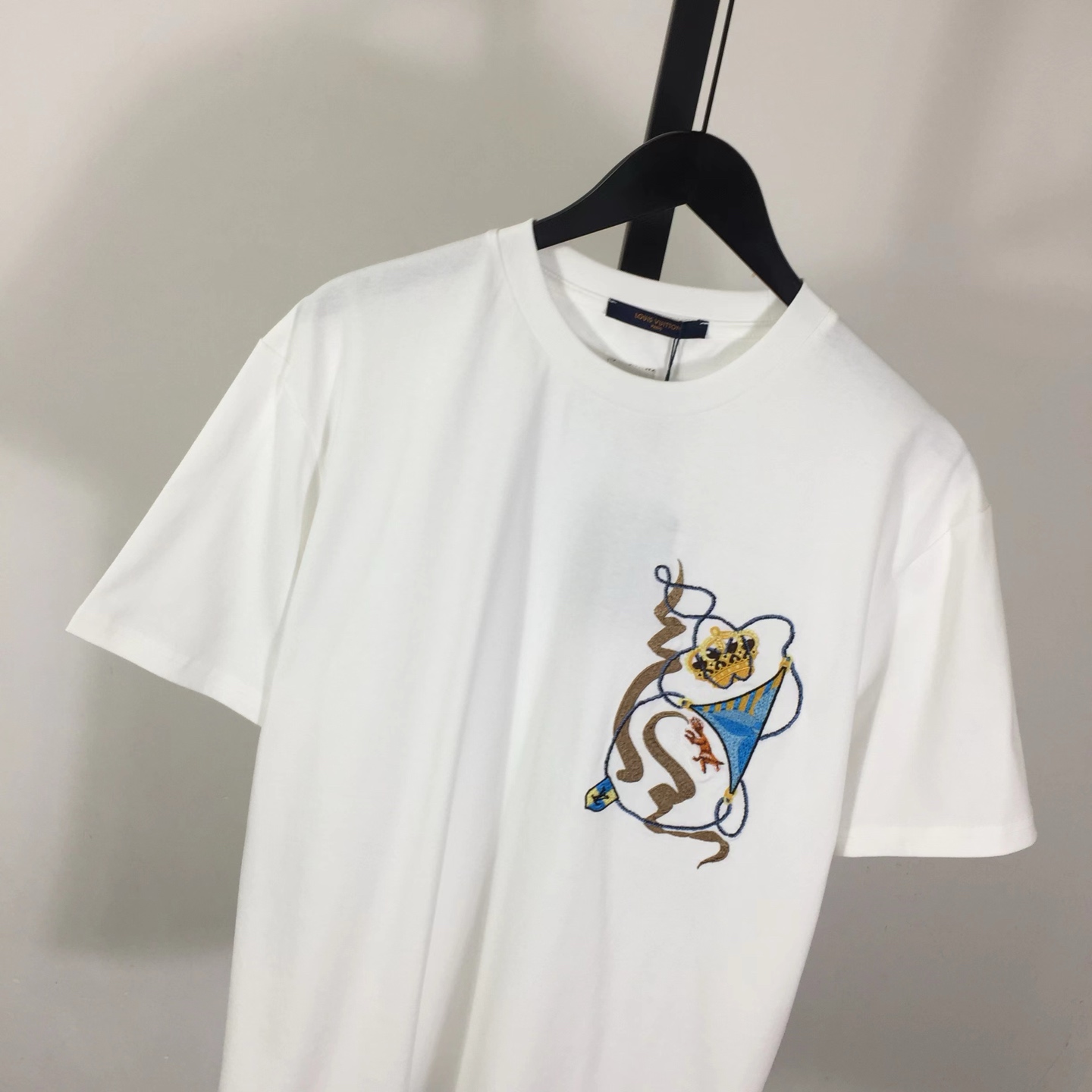 Louis Vuitton Short-Sleeved Crewneck    - DopestKickz