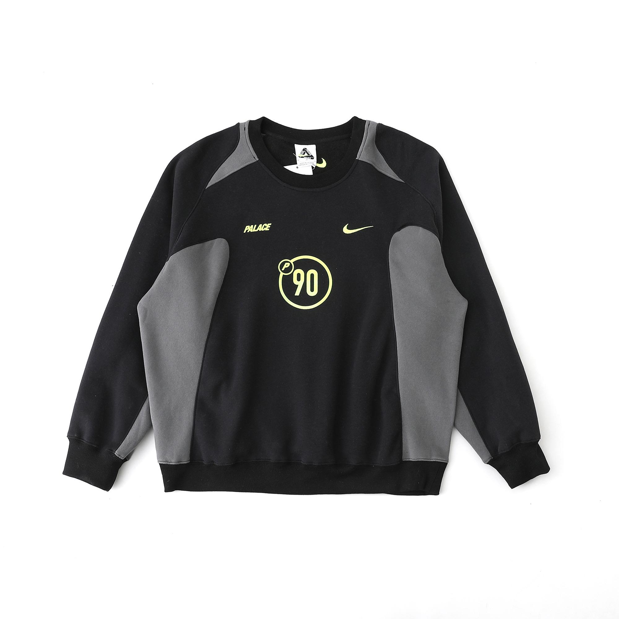 Palace x Nike Total P90 Crew - DopestKickz