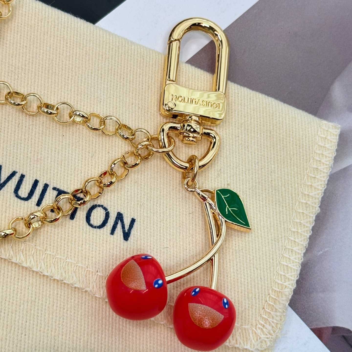 Louis Vuitton LV x TM Cerise Bag Chain S00   M02598 - DopestKickz