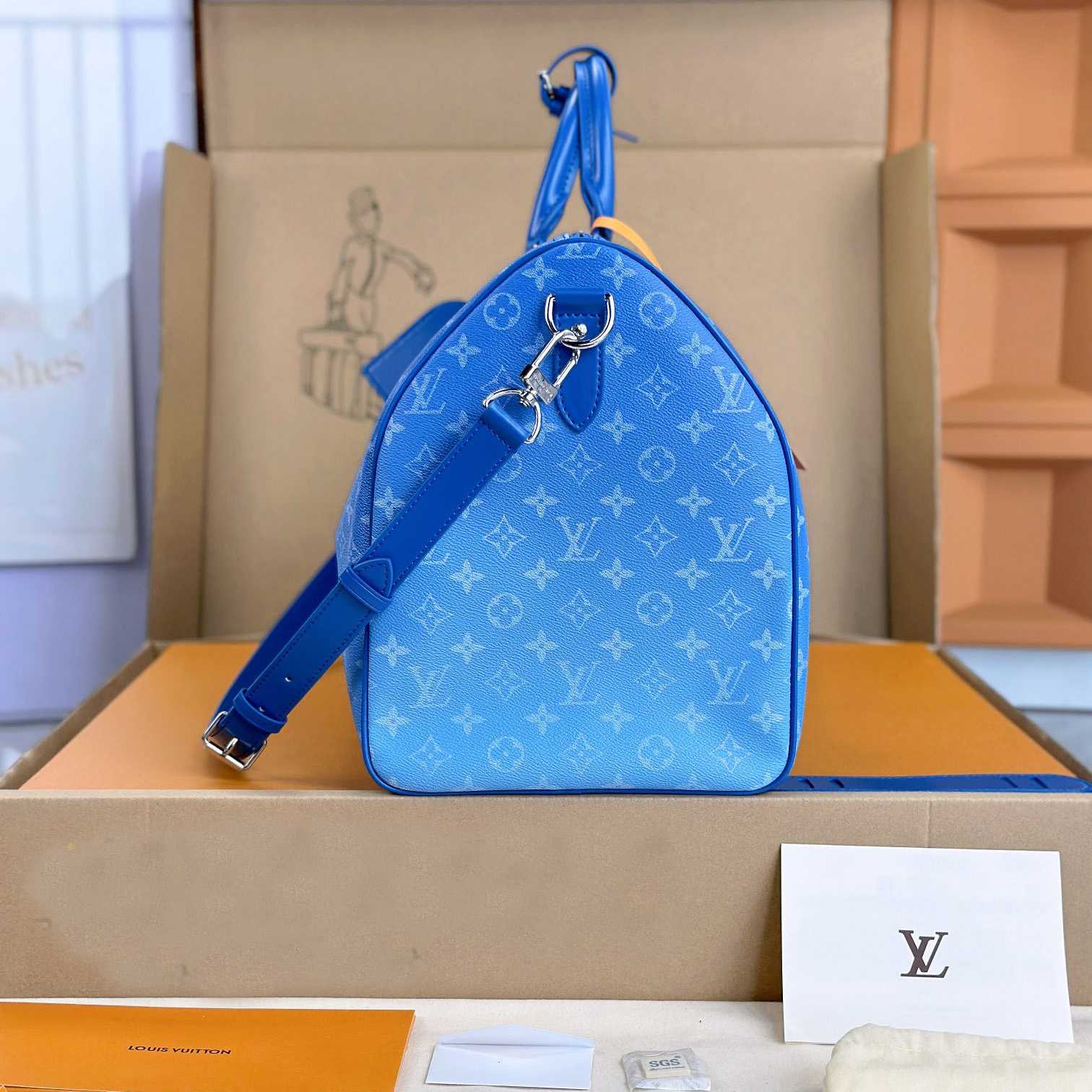 Louis Vuitton Keepall Bandoulière 50    M45428 - DopestKickz
