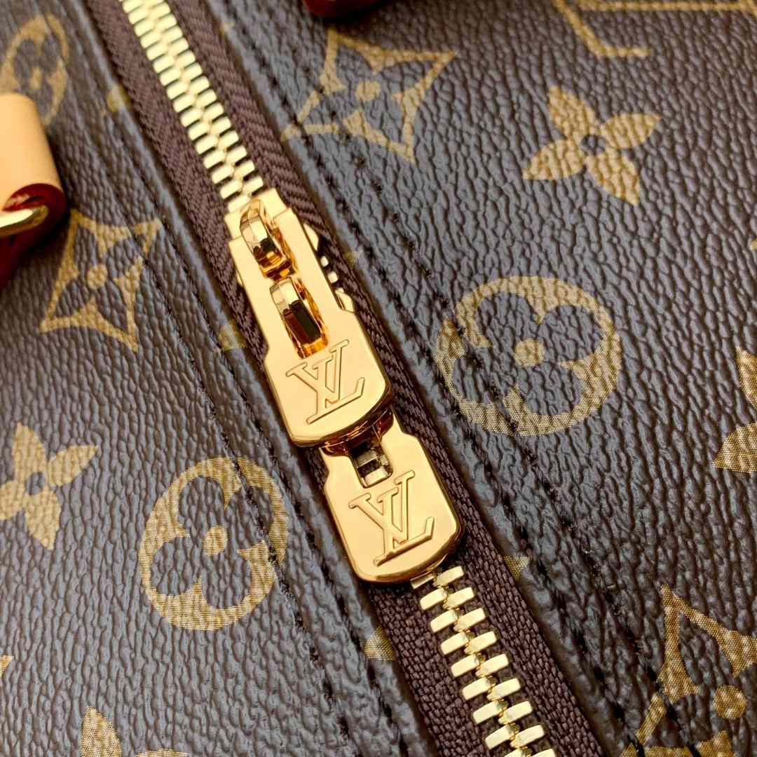 Louis Vuitton Speedy Soft 30   M26498 - DopestKickz