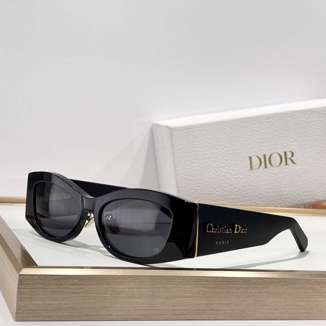 Dior DiorOmbre S1F - DopestKickz