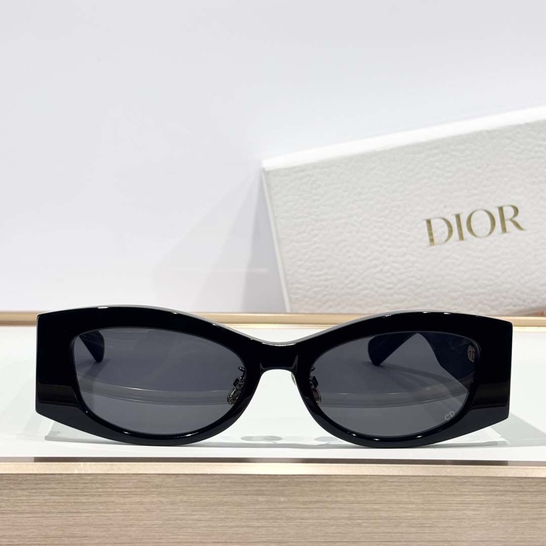 Dior DiorOmbre S1F - DopestKickz