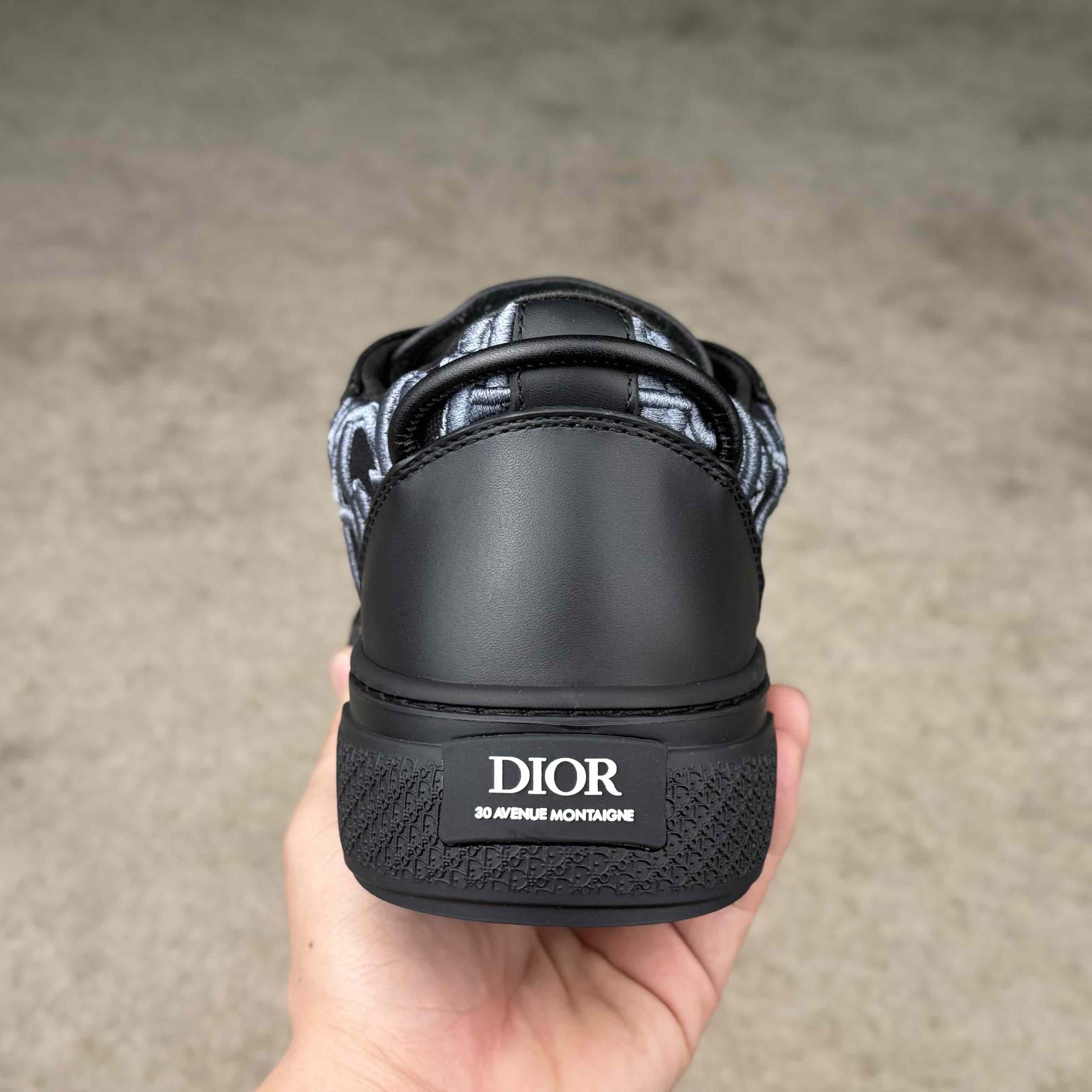 Dior B33 Spin Sneaker  - DopestKickz