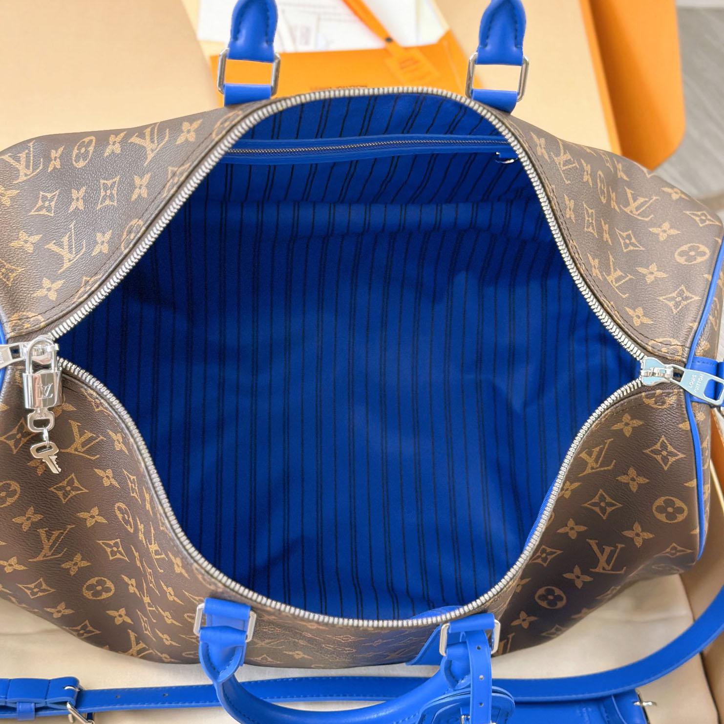 Louis Vuitton Keepall Bandoulière 50 M12633 - DopestKickz