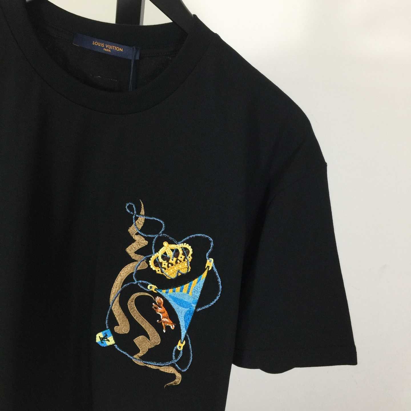 Louis Vuitton Short-Sleeved Crewneck    - DopestKickz