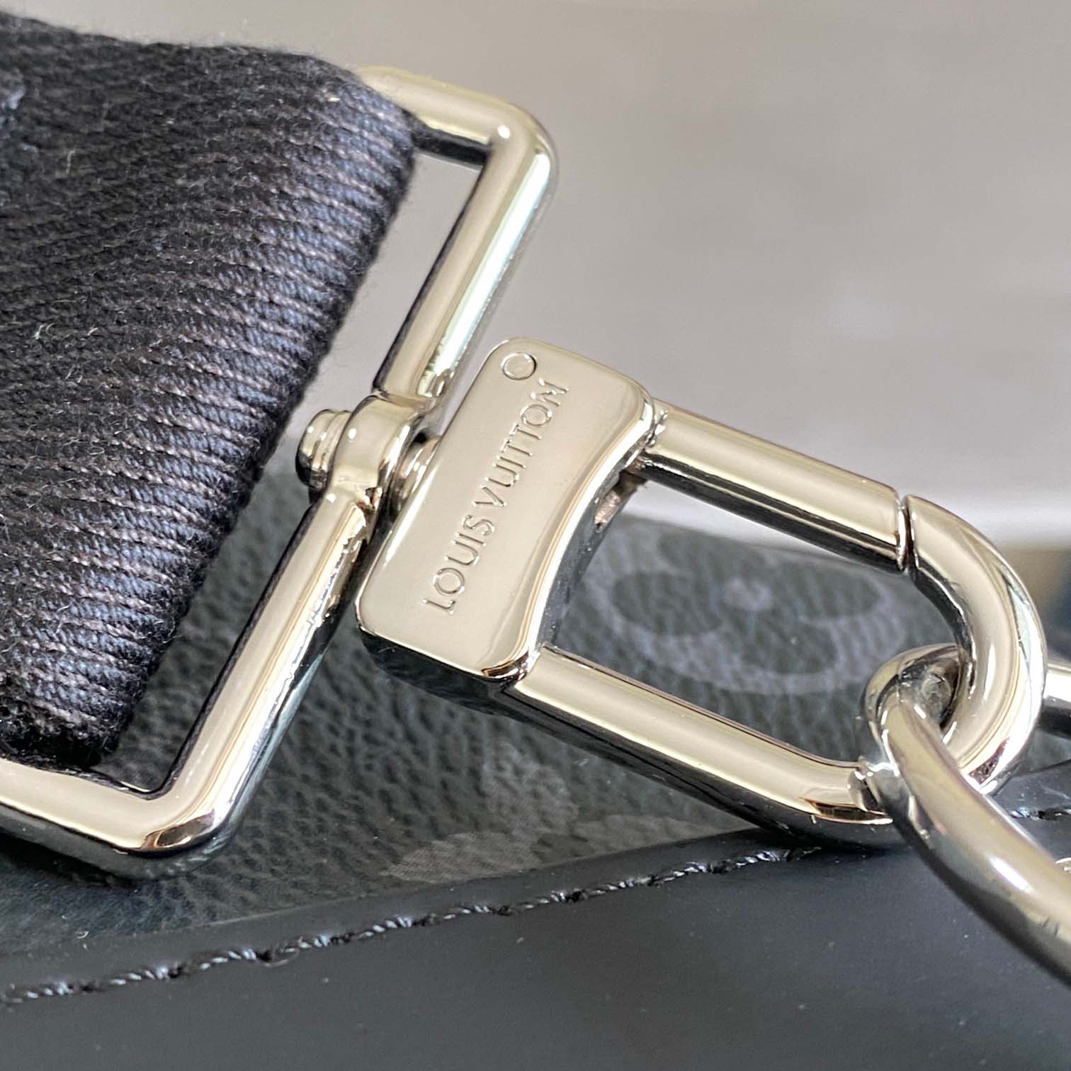 Louis Vuitton Keepall Bandoulière 50   M26434 - DopestKickz