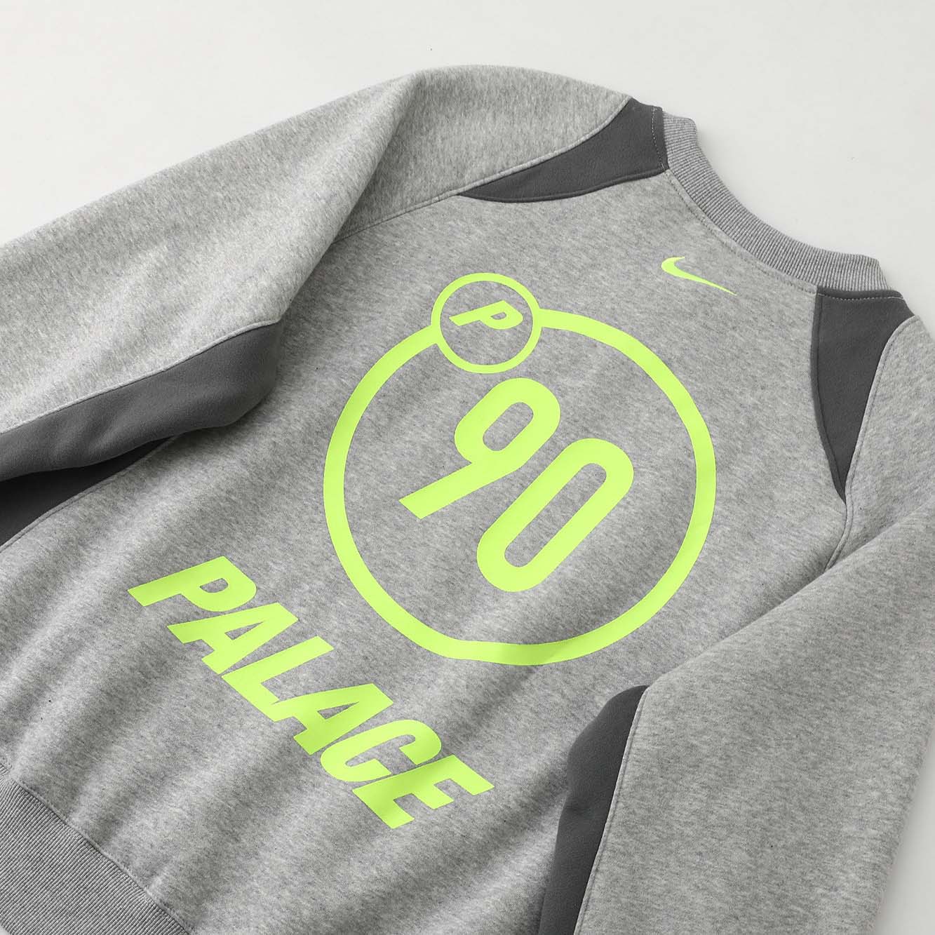 Palace x Nike Total P90 Crew - DopestKickz