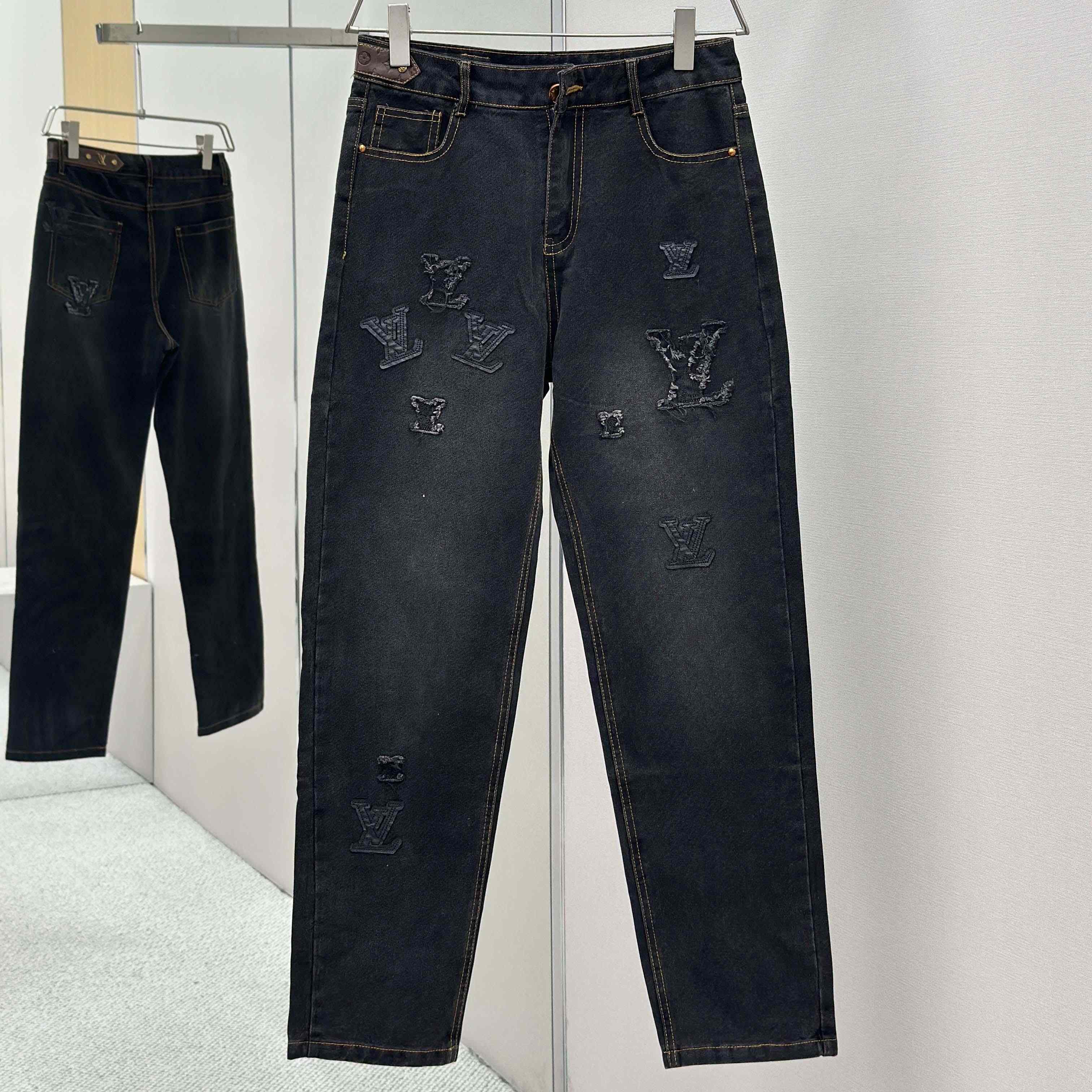 Louis Vuitton Jeans - DopestKickz