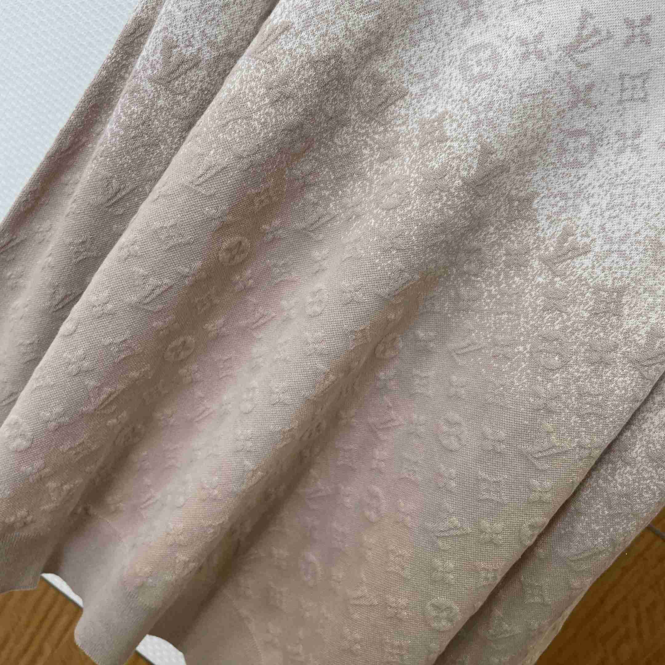 Louis Vuitton Monogram Long-Sleeved Crewneck 1AJTXA - DopestKickz