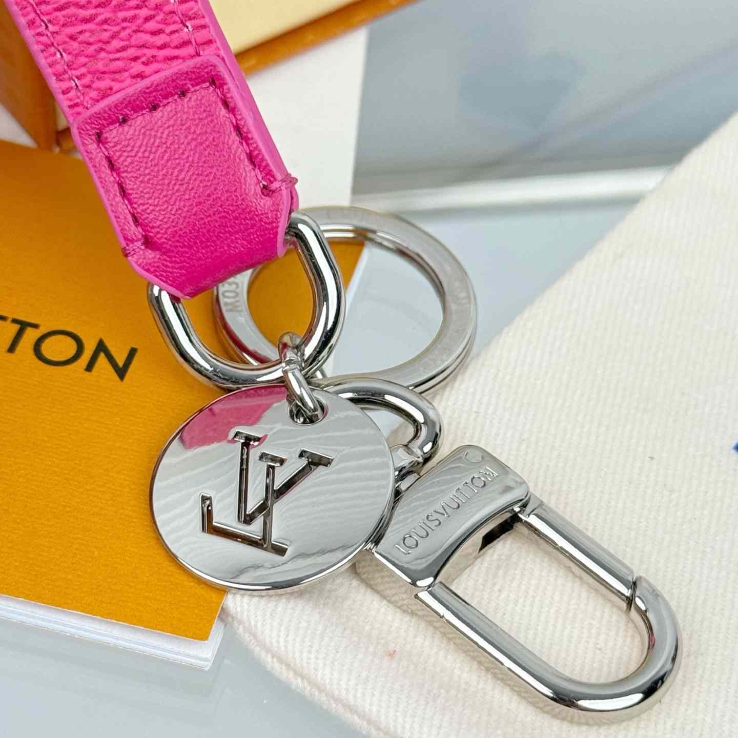 Louis Vuitton LV Slim Dragonne Key Holder and Bag Charm S00  - DopestKickz