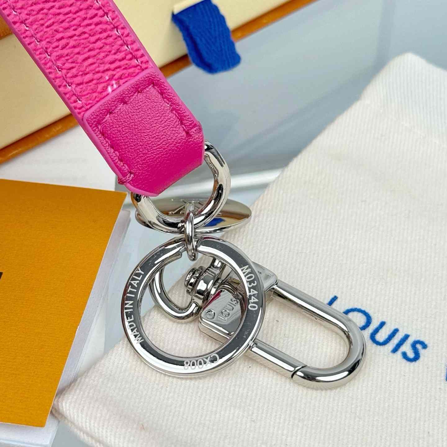 Louis Vuitton LV Slim Dragonne Key Holder and Bag Charm S00  - DopestKickz