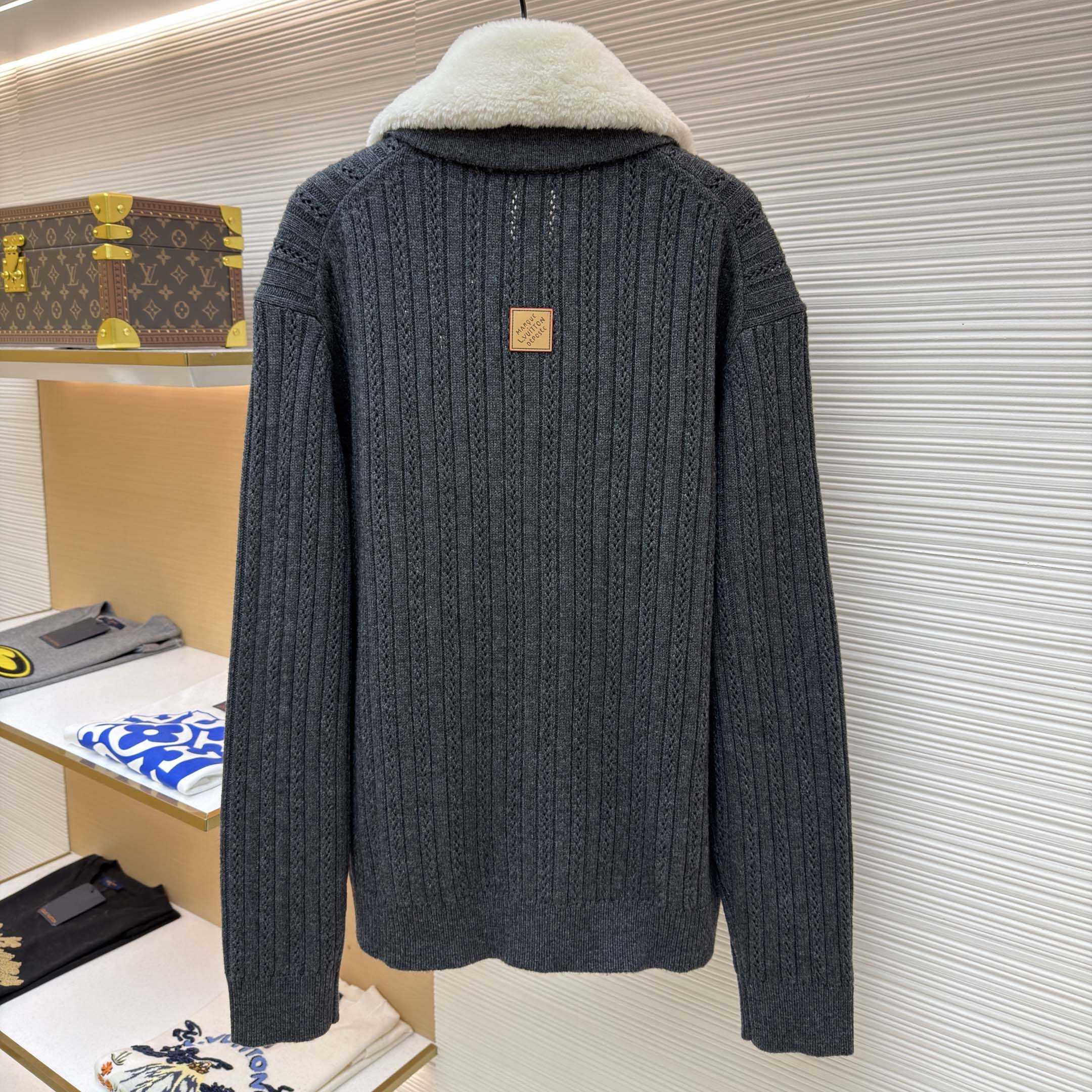 Louis Vuitton Cashmere-Wool Blouson    1AJBU9 - DopestKickz