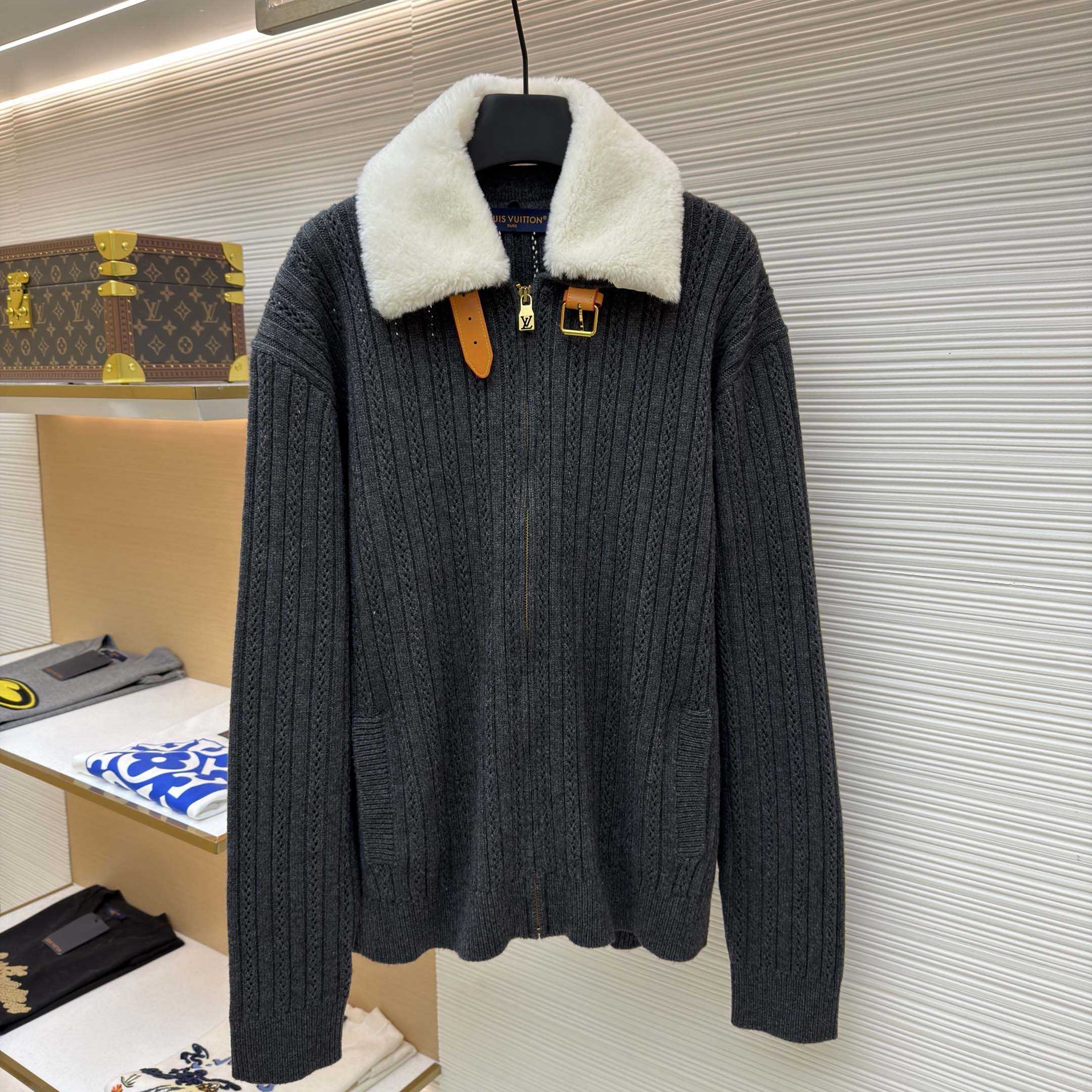 Louis Vuitton Cashmere-Wool Blouson    1AJBU9 - DopestKickz