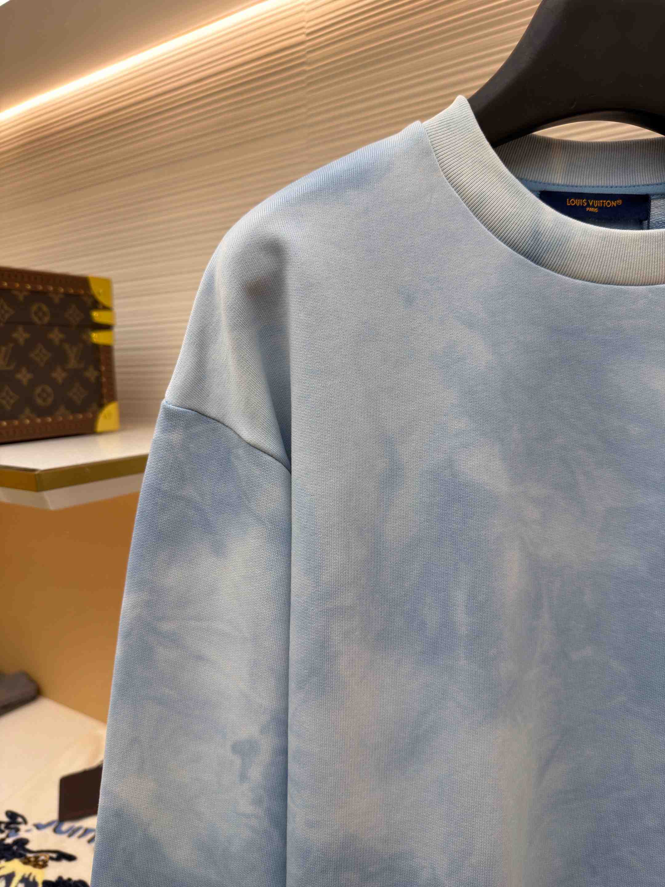 Louis Vuitton Tie-Dye Sweatshirt  1AJUZZ - DopestKickz