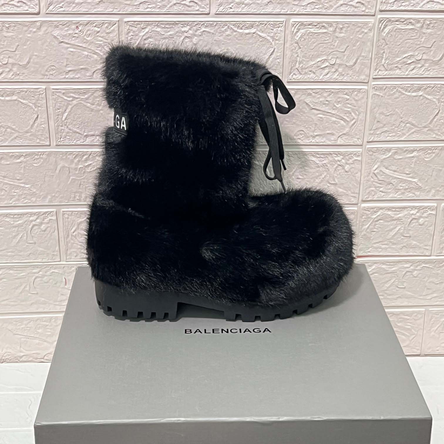 Balenciaga Alaska Low Boot In Black Synthetic Material - DopestKickz