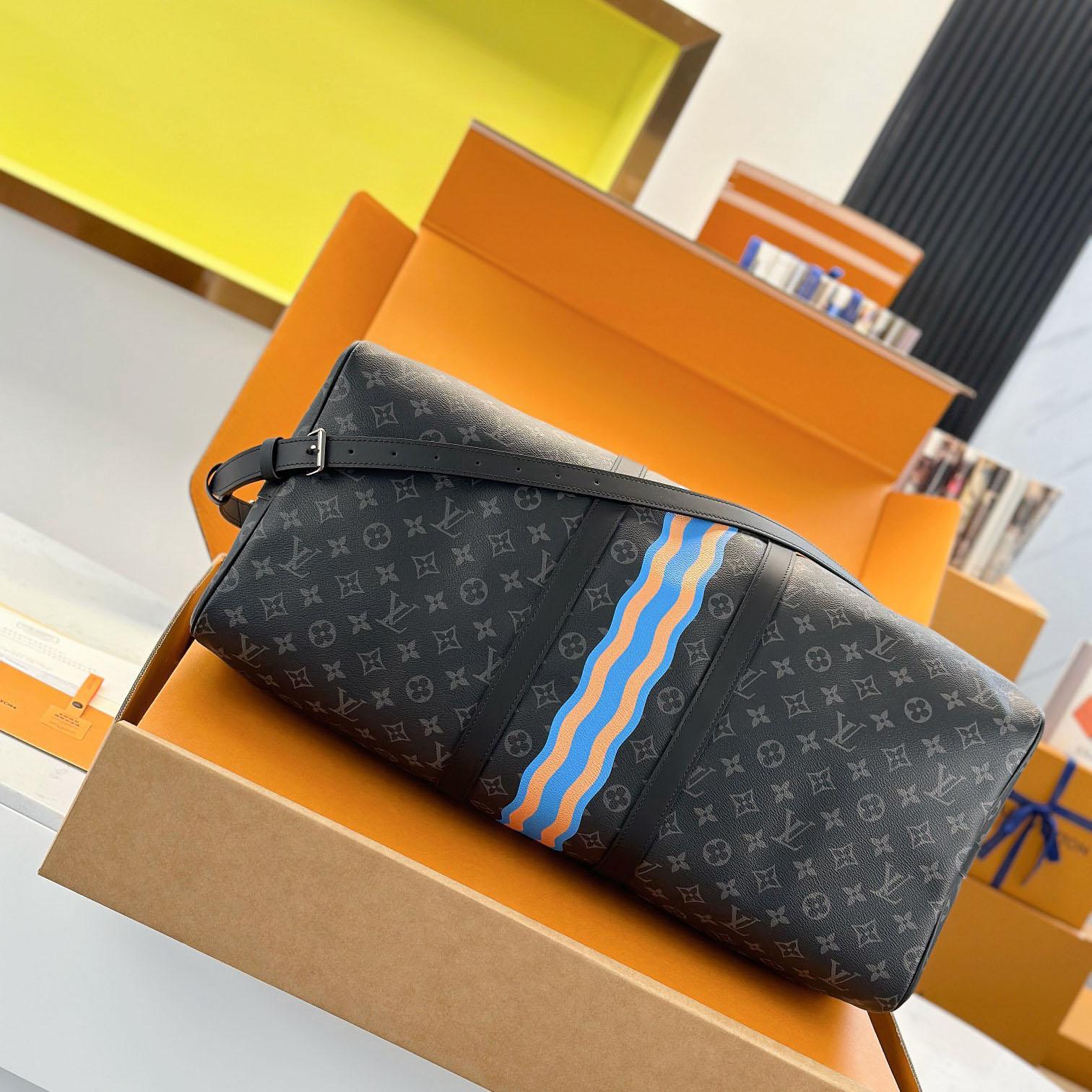 Louis Vuitton Keepall Bandoulière 55 Mon Monogram P01951 - DopestKickz