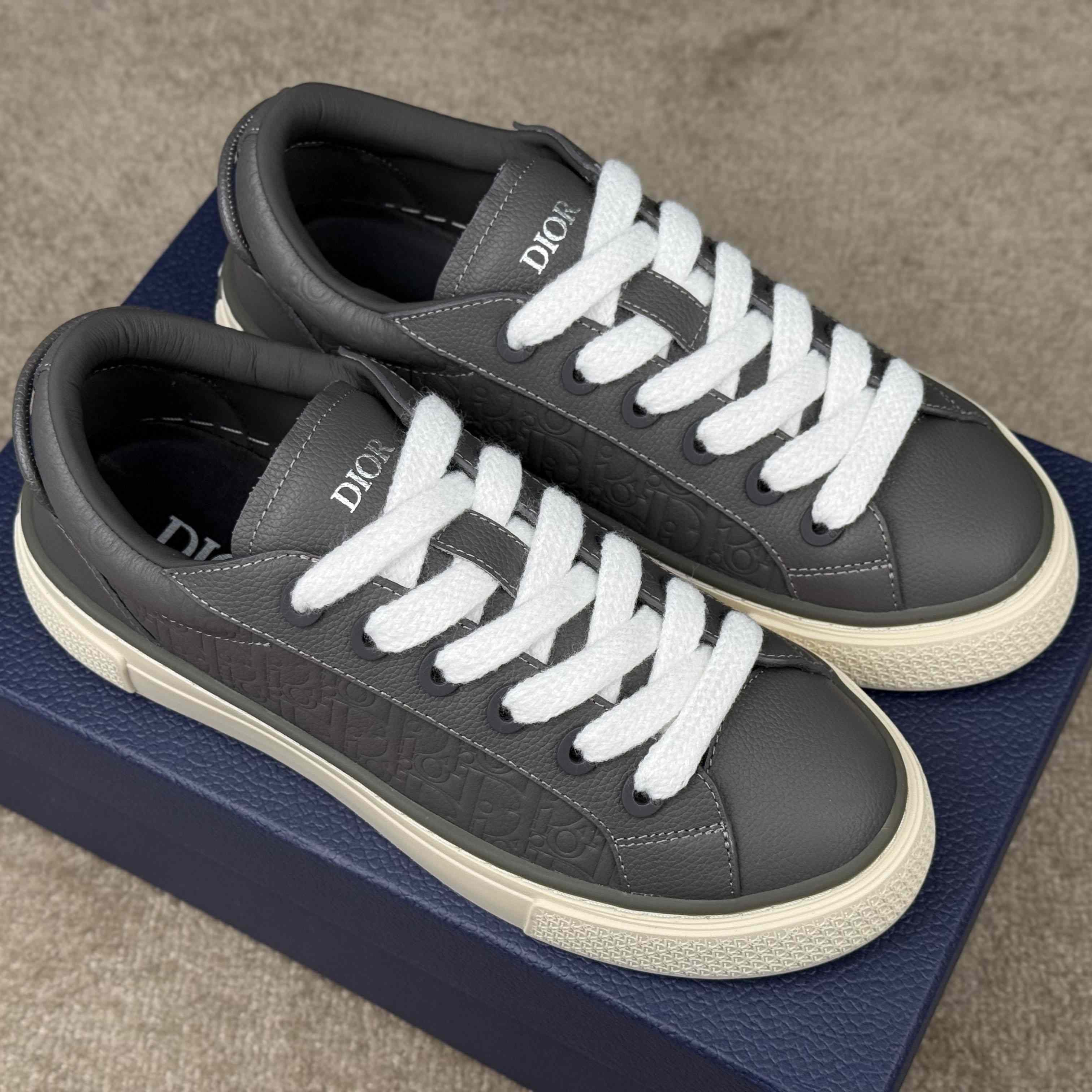 Dior B33 Spin Sneaker  - DopestKickz
