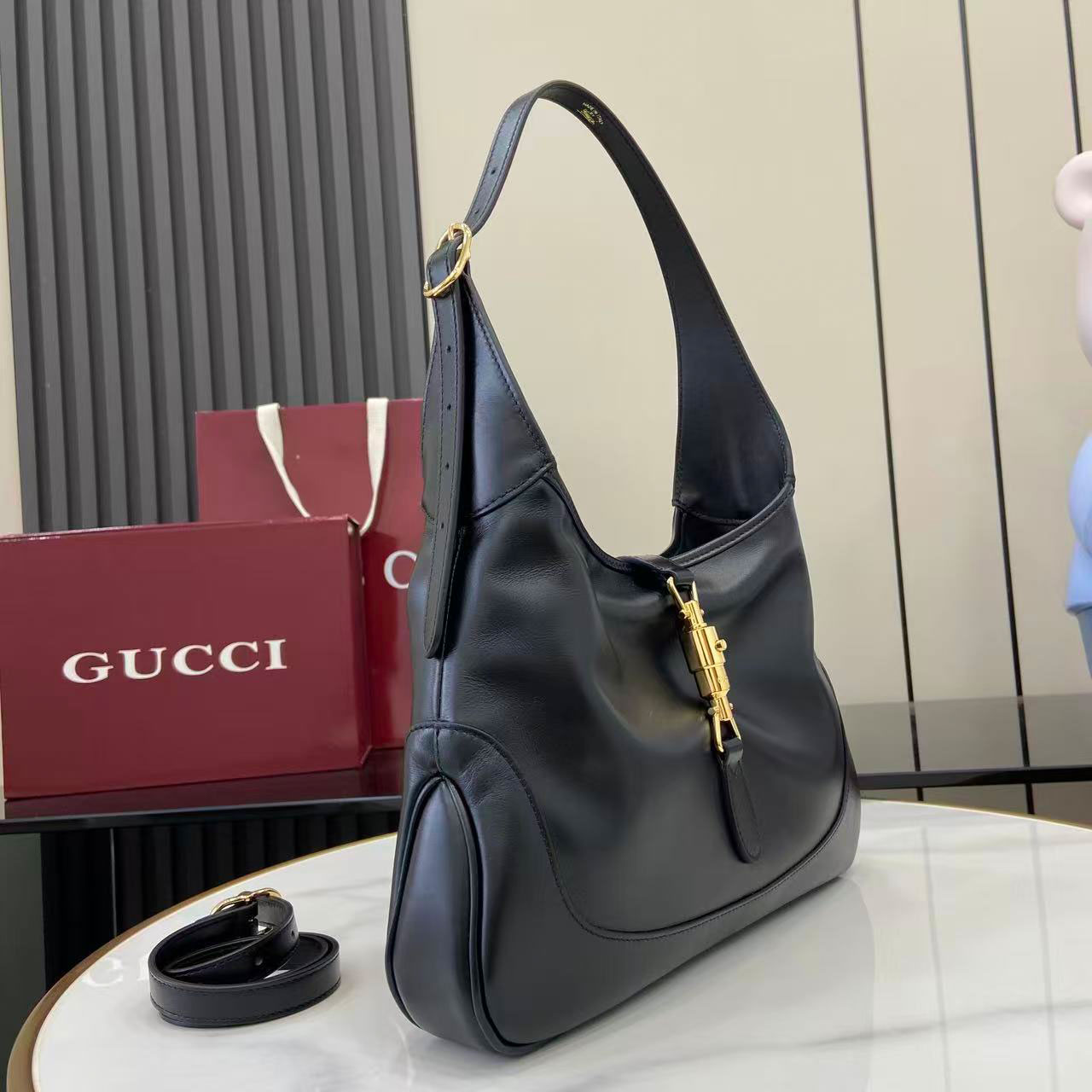Gucci Mercato medium tote bag - DopestKickz