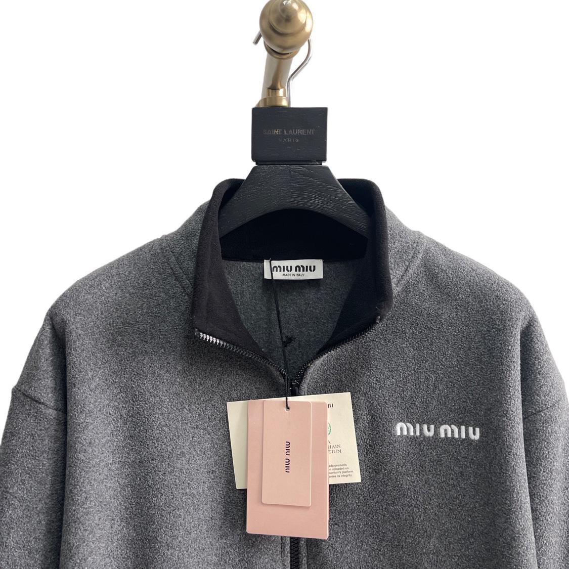 Miu Miu Logo-embroidered Fleece Sweatshirt    60056 - DopestKickz