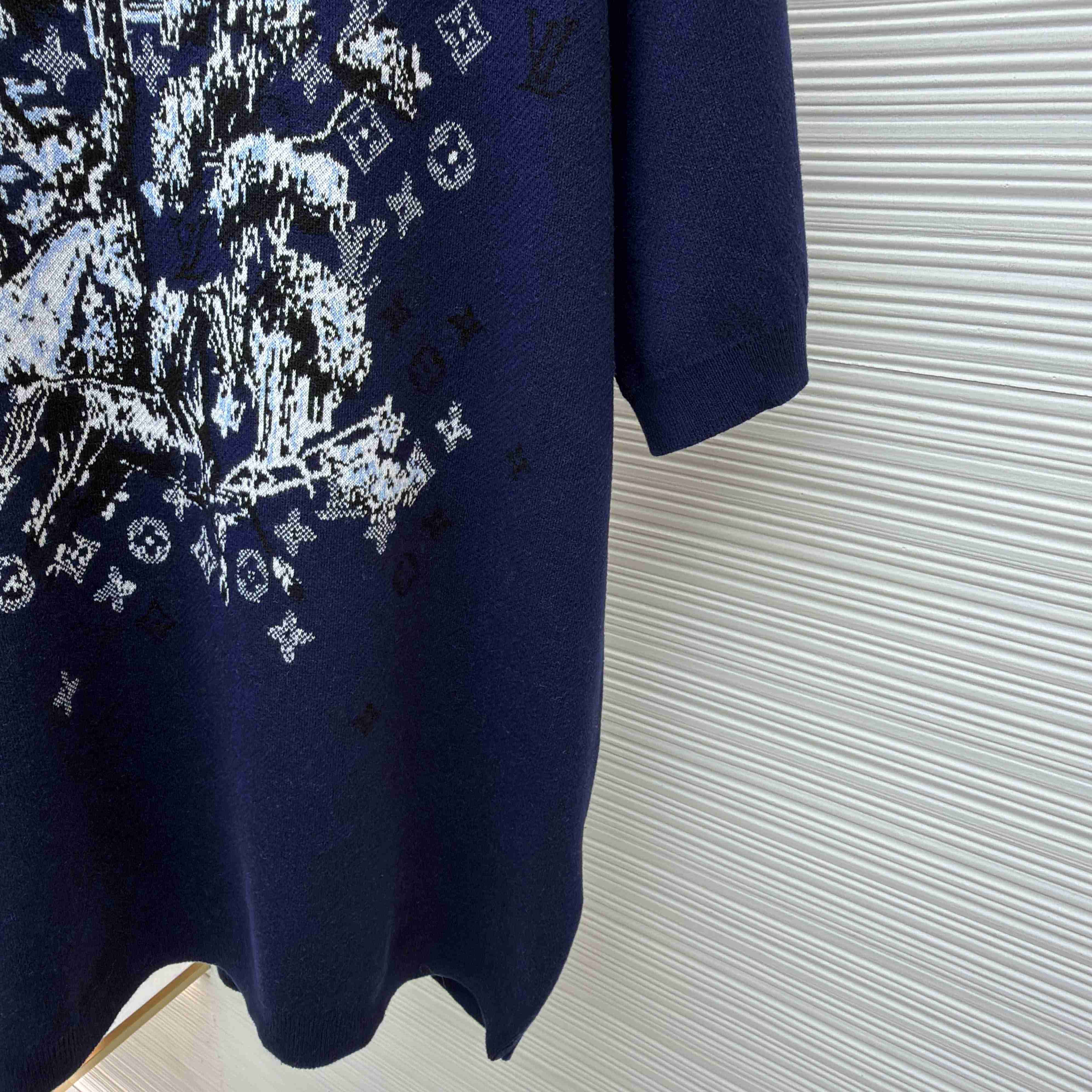 Louis Vuitton Short-Sleeved Jacquard Crewneck    1AJBVC - DopestKickz