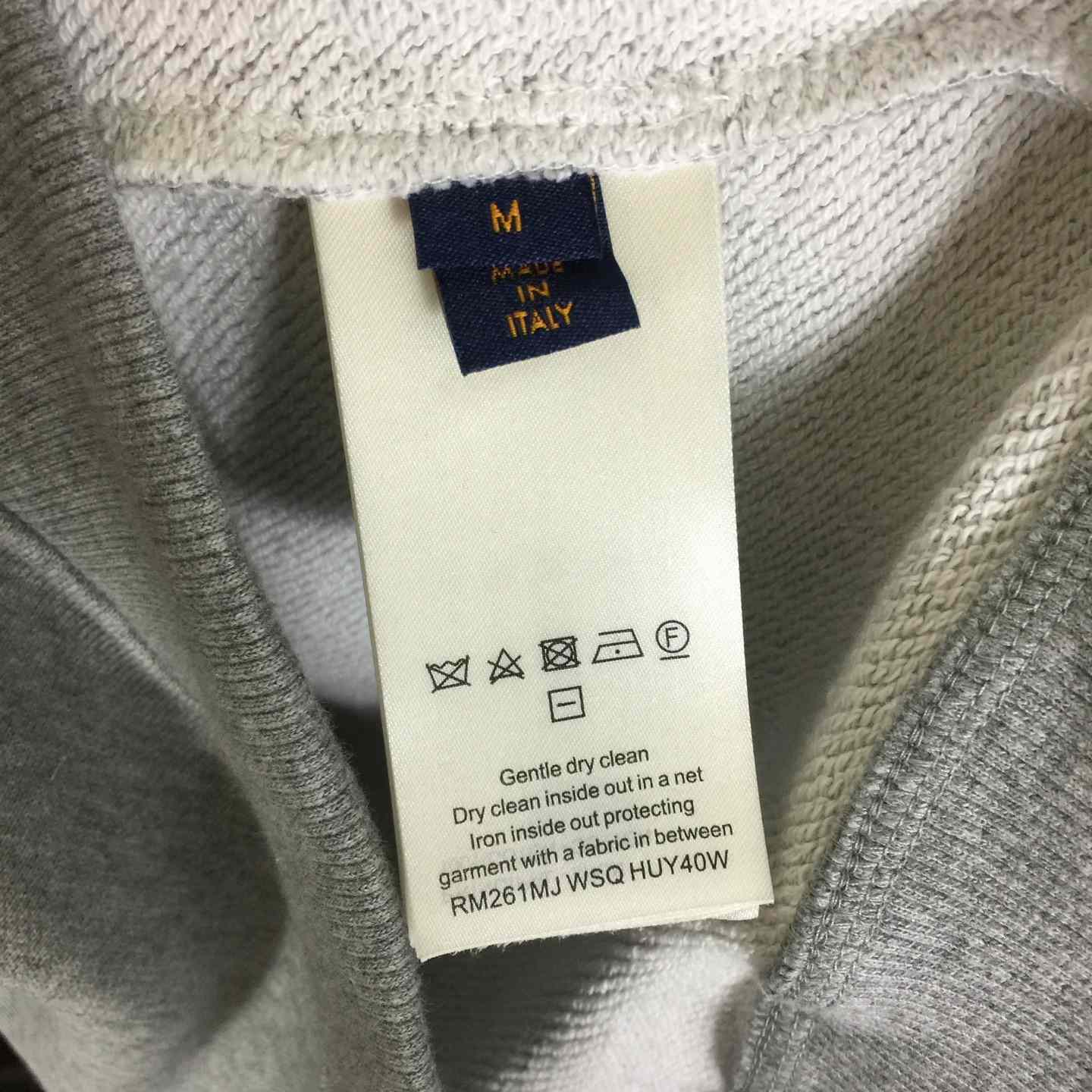 Louis Vuitton Embroidered Signature Sweatshirt  1AIKCO - DopestKickz