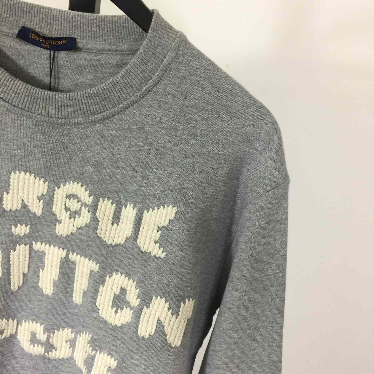 Louis Vuitton Embroidered Signature Sweatshirt  1AIKCO - DopestKickz