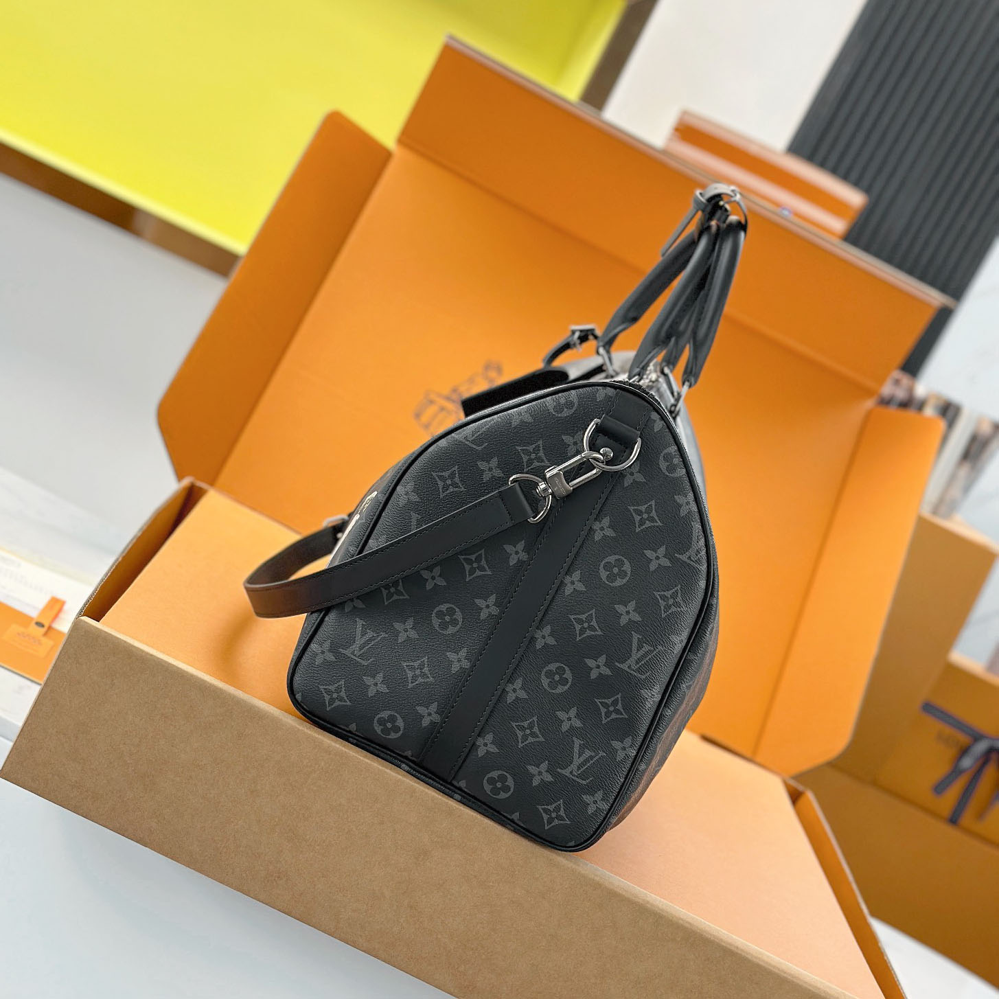 Louis Vuitton Bolsa Keepall 50 Mon Monogram P01950 - DopestKickz