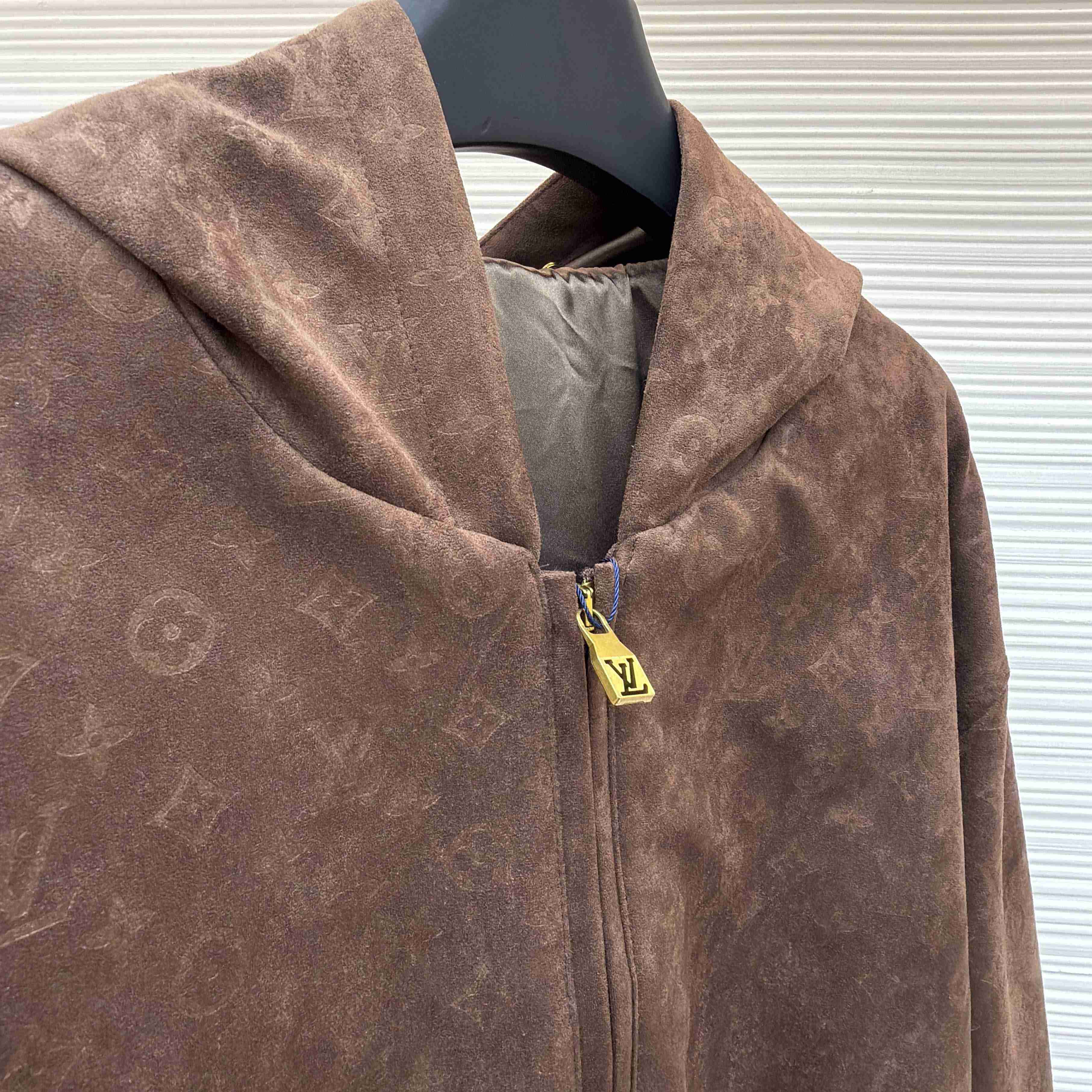 Louis Vuitton Monogram Embossed Suede Hoodie    1AJUNM - DopestKickz